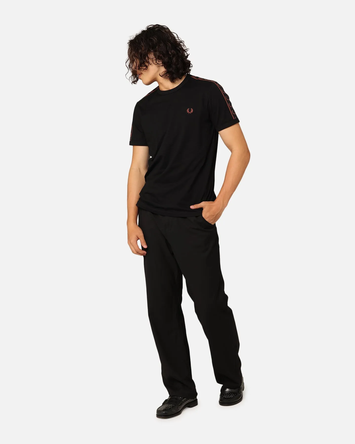 Autumn coziness Soft and Light Wear Fred Perry Contrast Tape Ringer T-Shirt Black/Whisky Brown