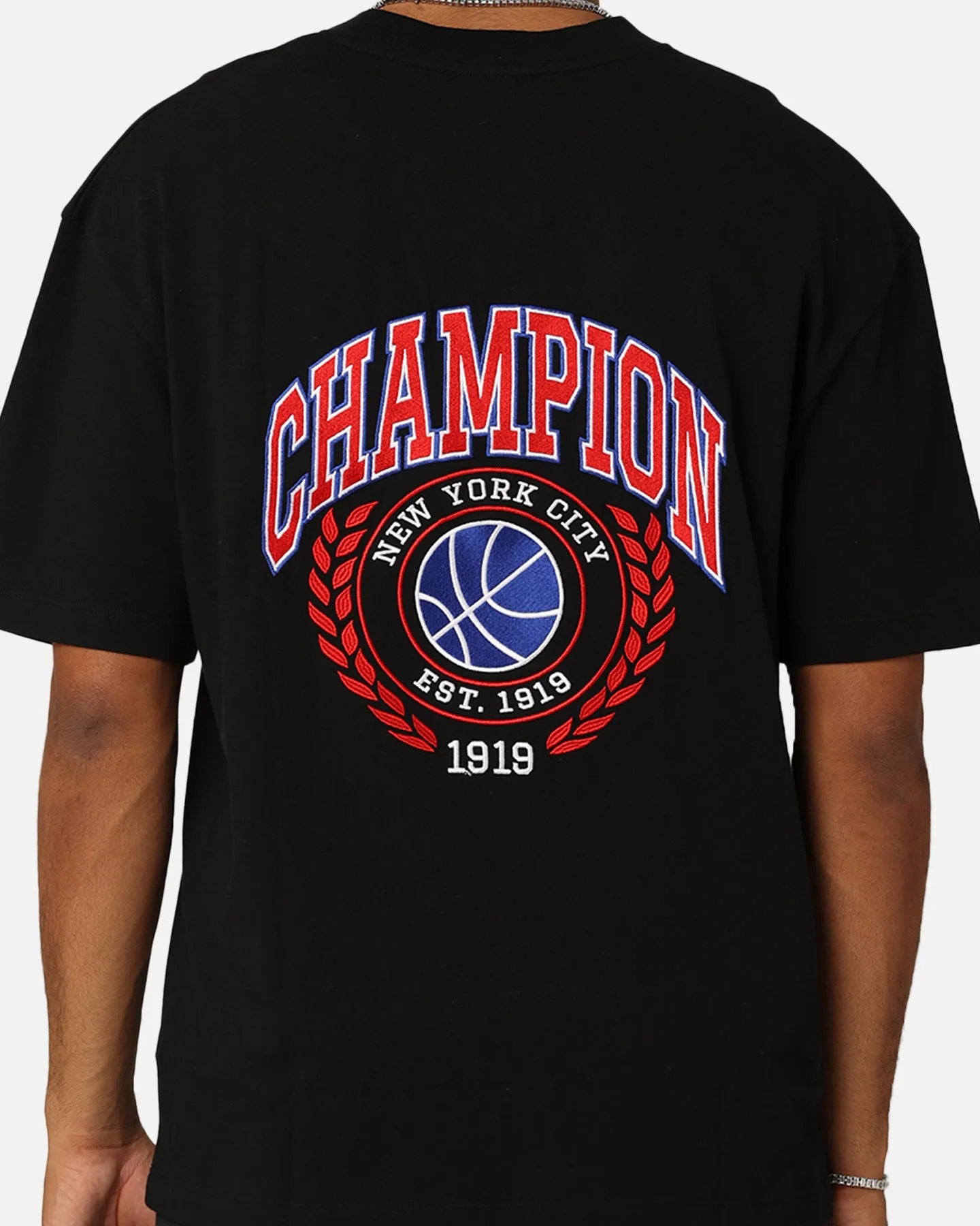 Simple and Relaxed Champion Heritage Field Basketball T-Shirt Black