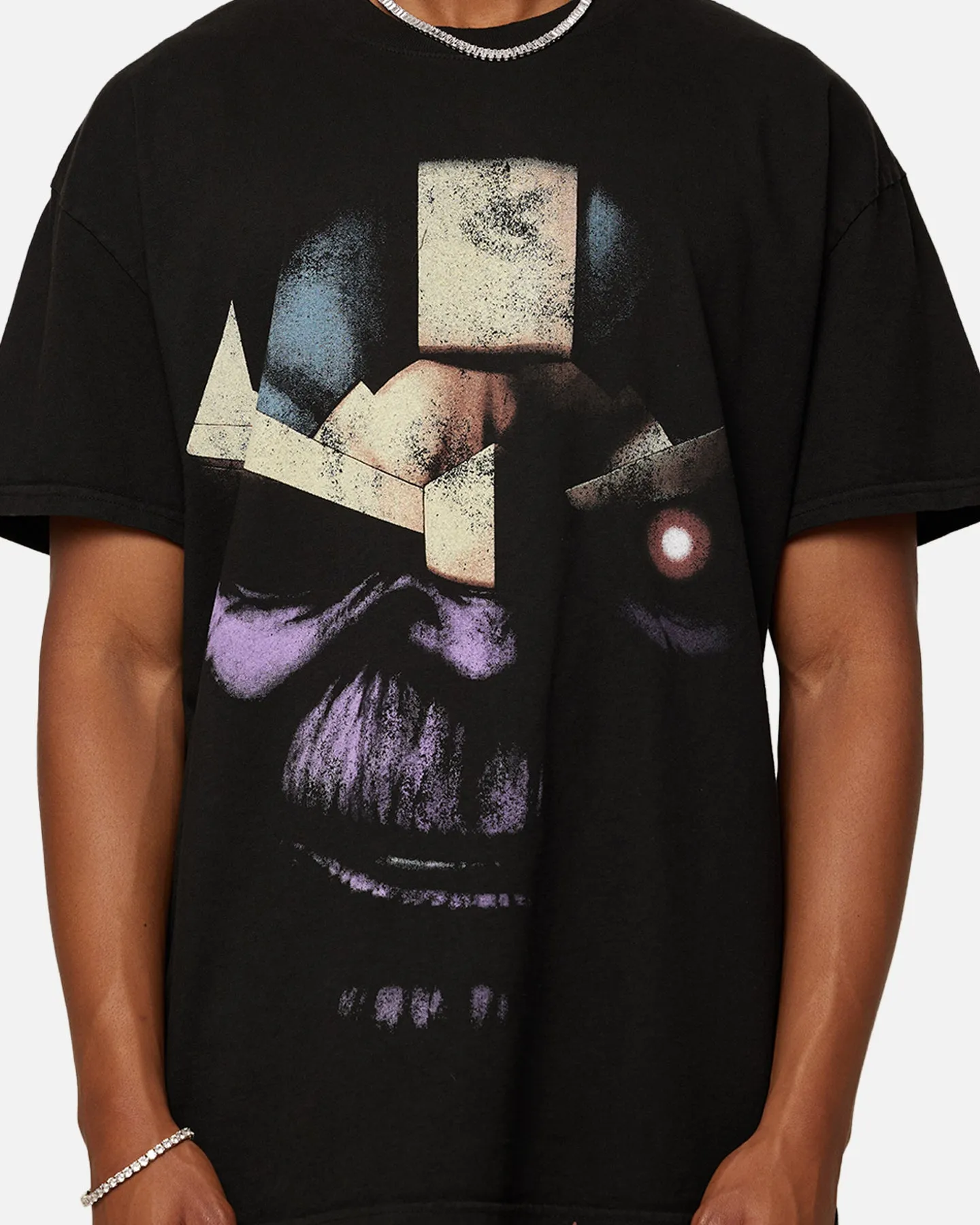 Quality Comfort EthicalProduction Marvel Thanos Heavyweight T-Shirt Black