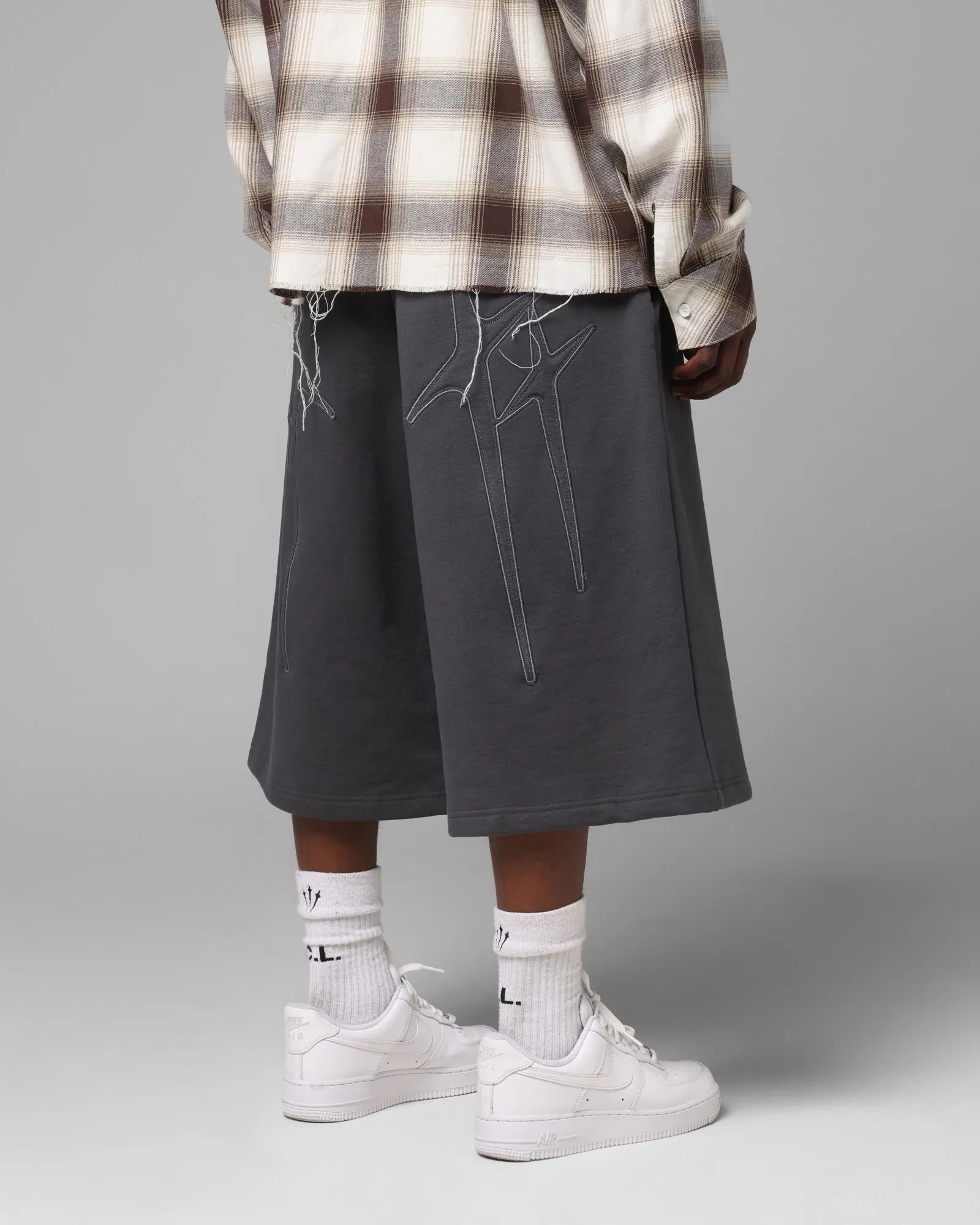 Jogging Ready Loiter World Cup Shorts Charcoal