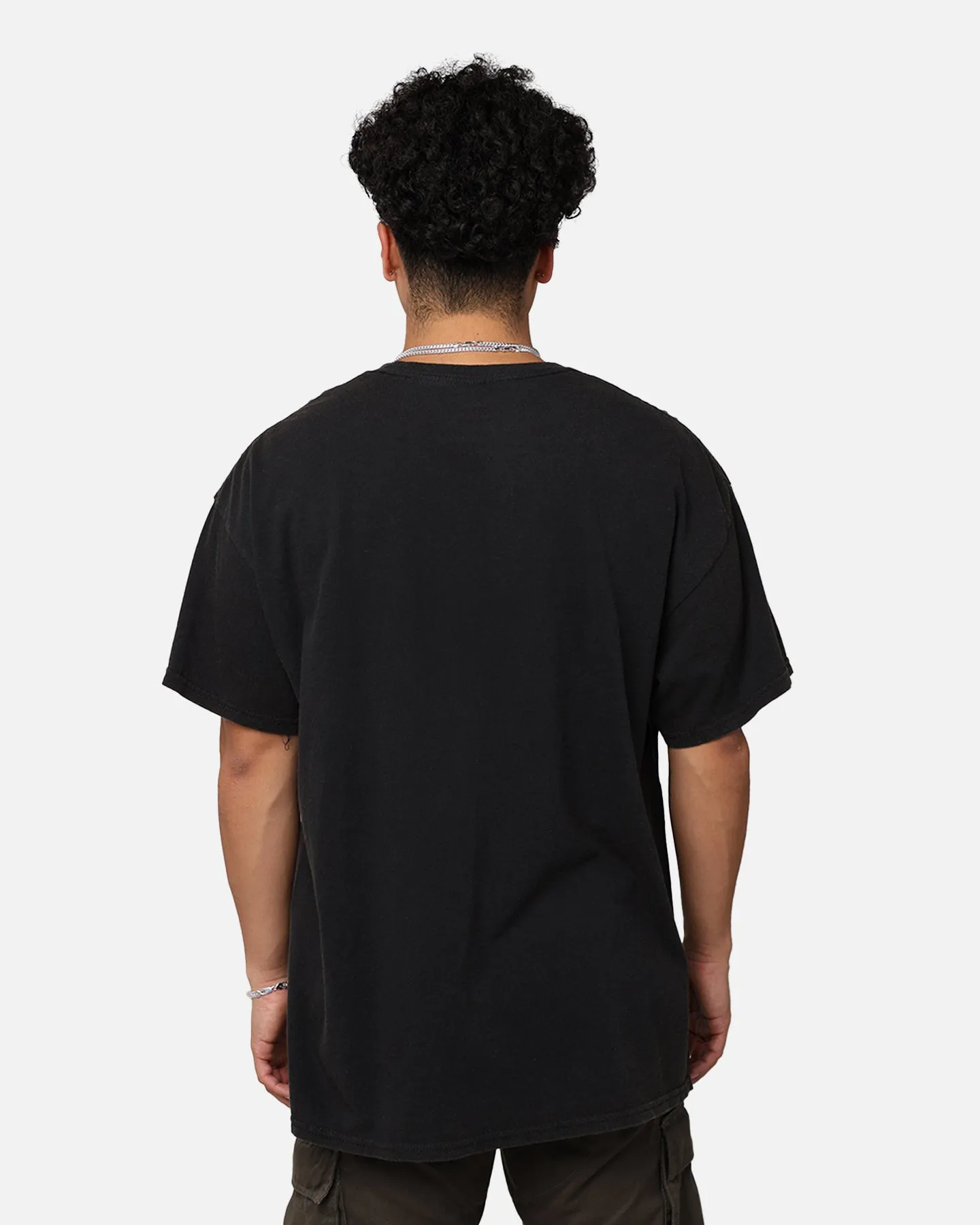 Everyday Outfit Flexible Cuff Design Goat Crew Peace On Earth T-Shirt Black
