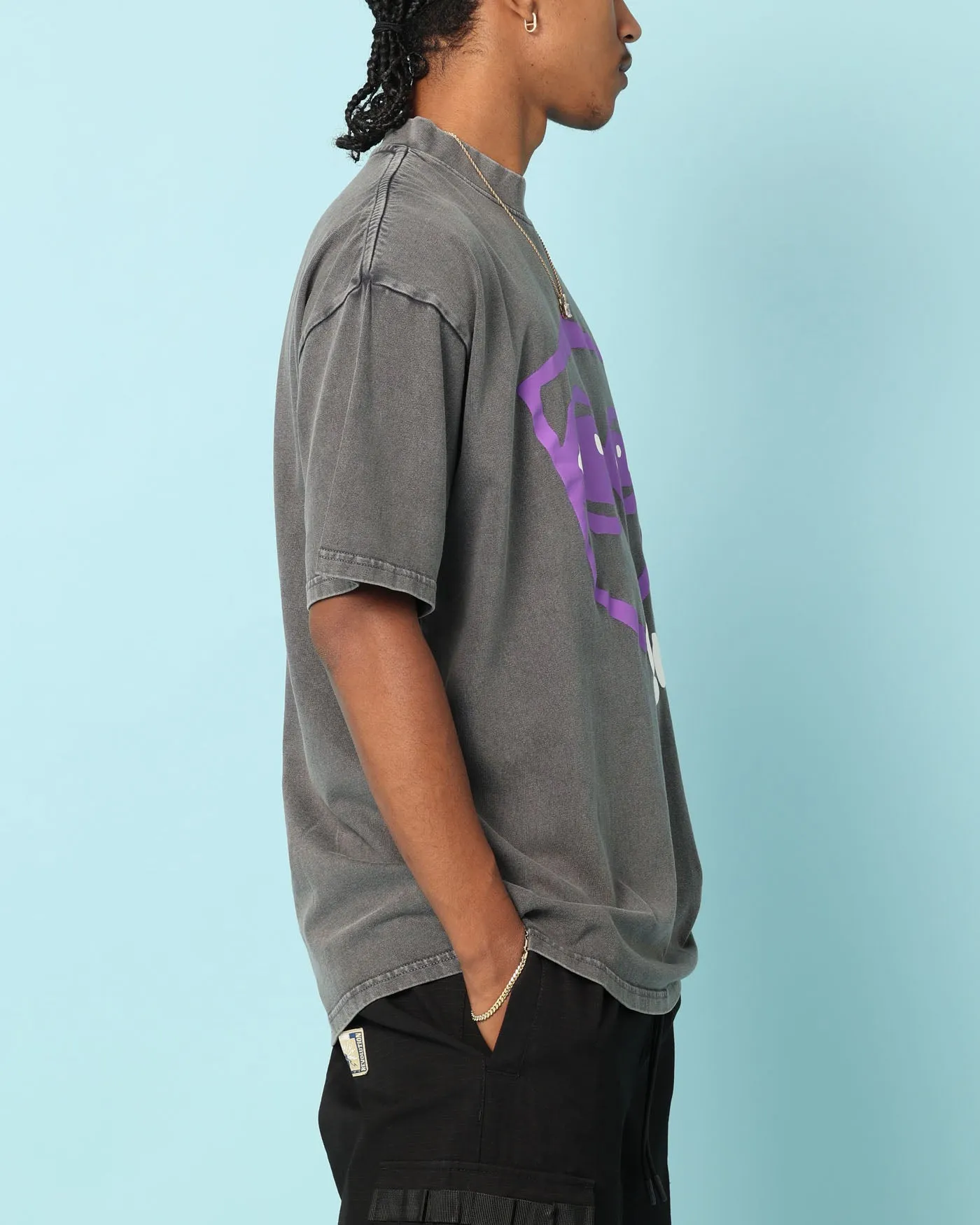 Carre Tired Eyes T-Shirt Washed Charcoal right size