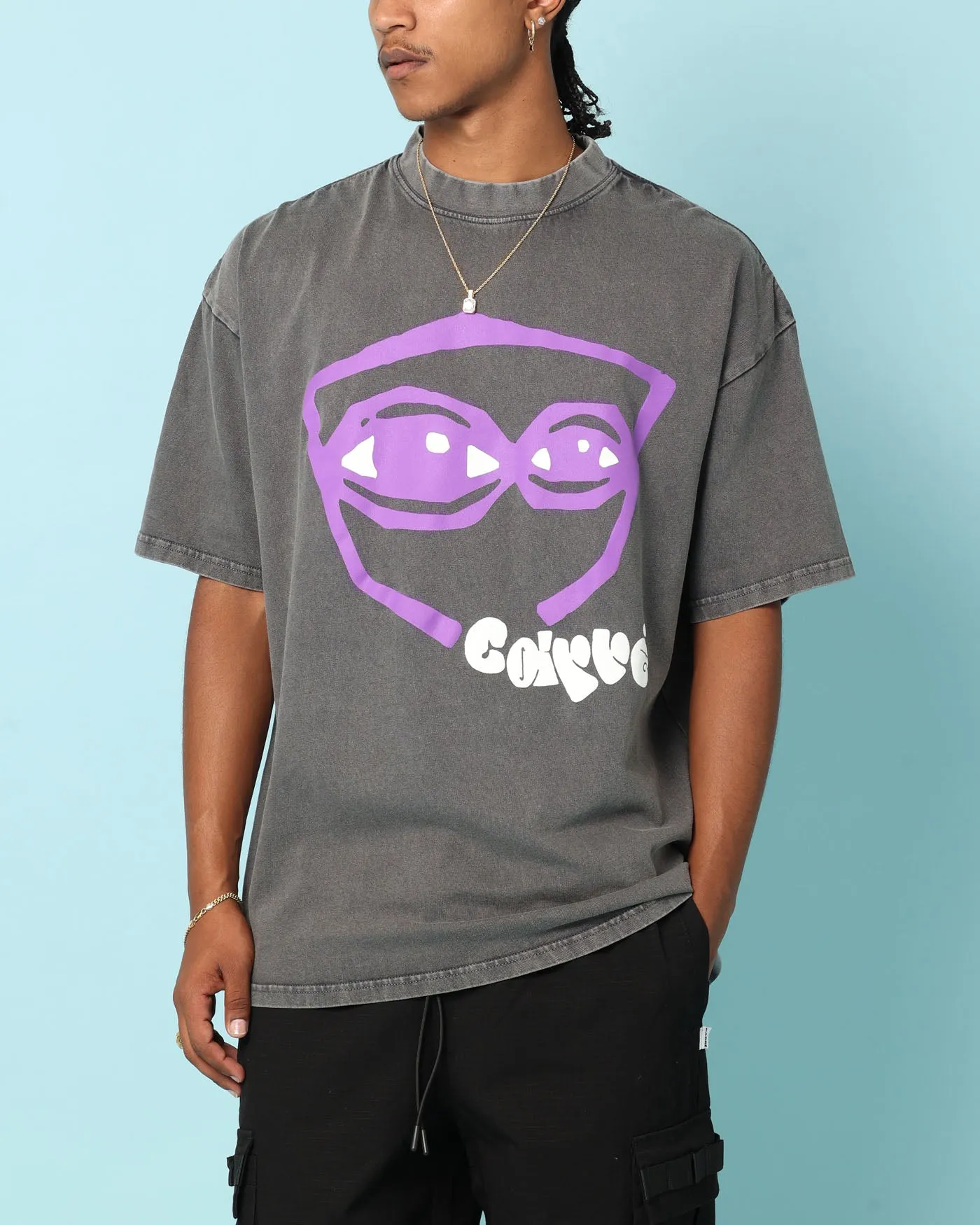 Trendy Casual Wear Cozy Wearable Carre Tired Eyes T-Shirt Washed Charcoal