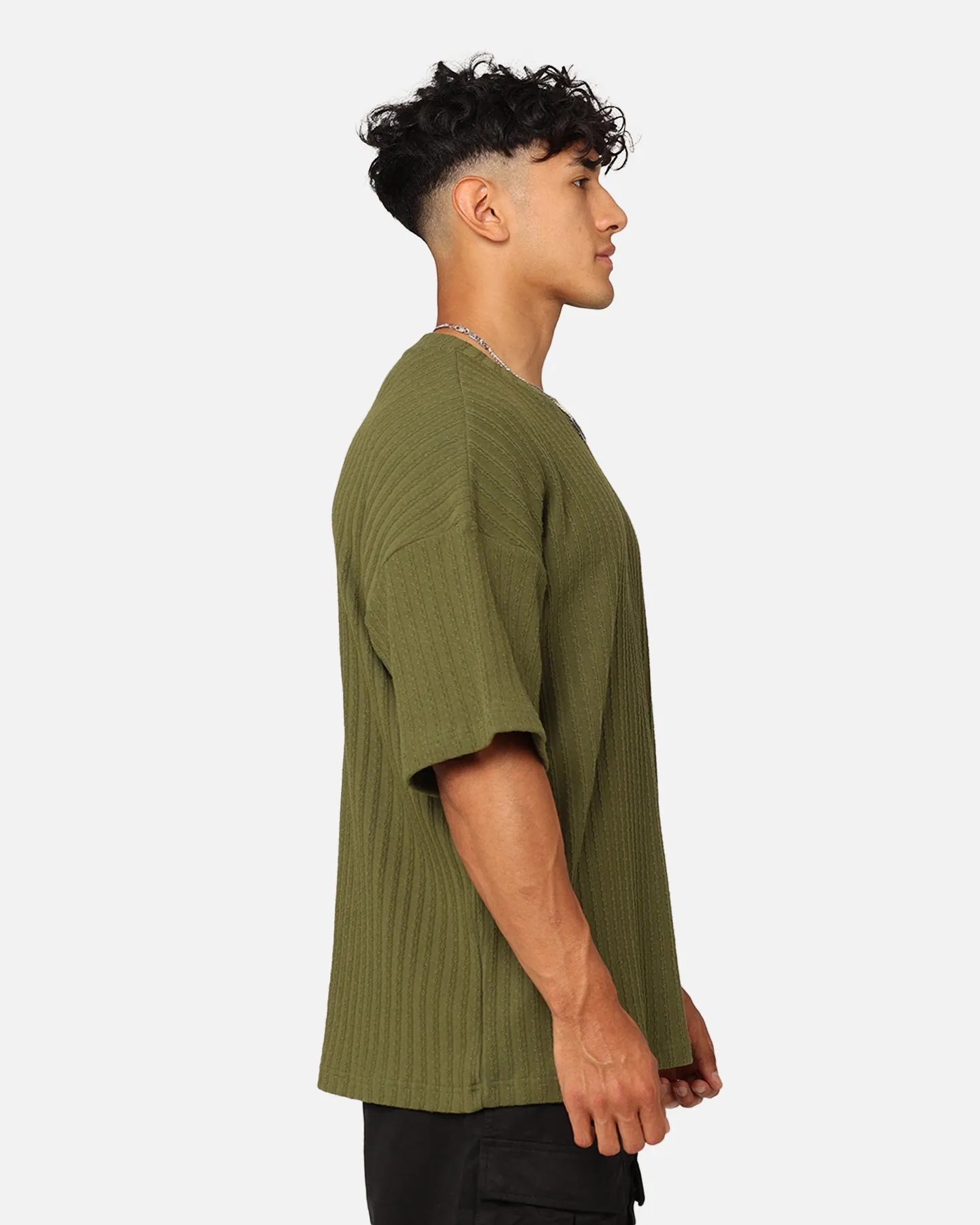 XXIII Karl Knit T-Shirt Military Green Layered Hem Design Breathable Fit