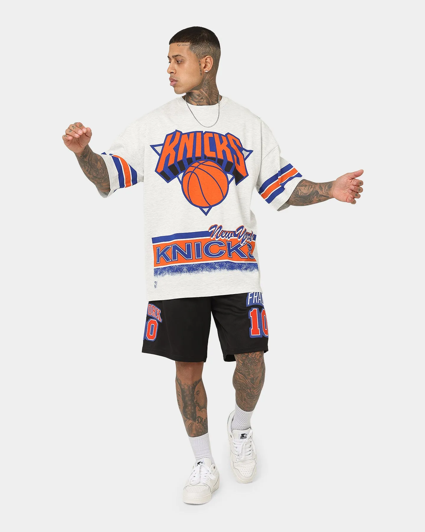 Mitchell & Ness New York Knicks Conference T-Shirt Silver Marle Weekend Comfort Style Smart Fit