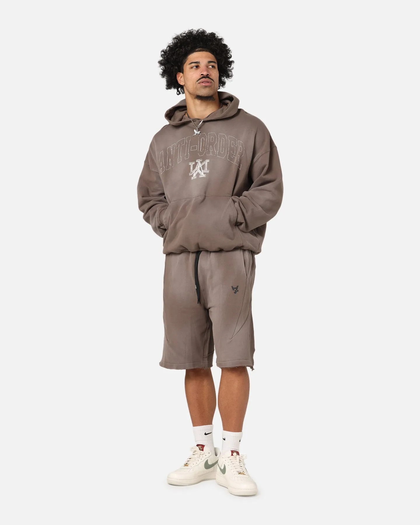 Cozy Sweater The Anti Order Apocalypse Sweat Shorts Sunfade Brown
