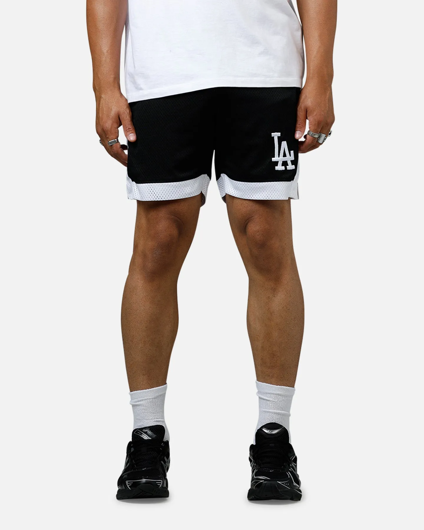 New Era Los Angeles Dodgers Sport Class Shorts Black/White elastic waistband Color Variety
