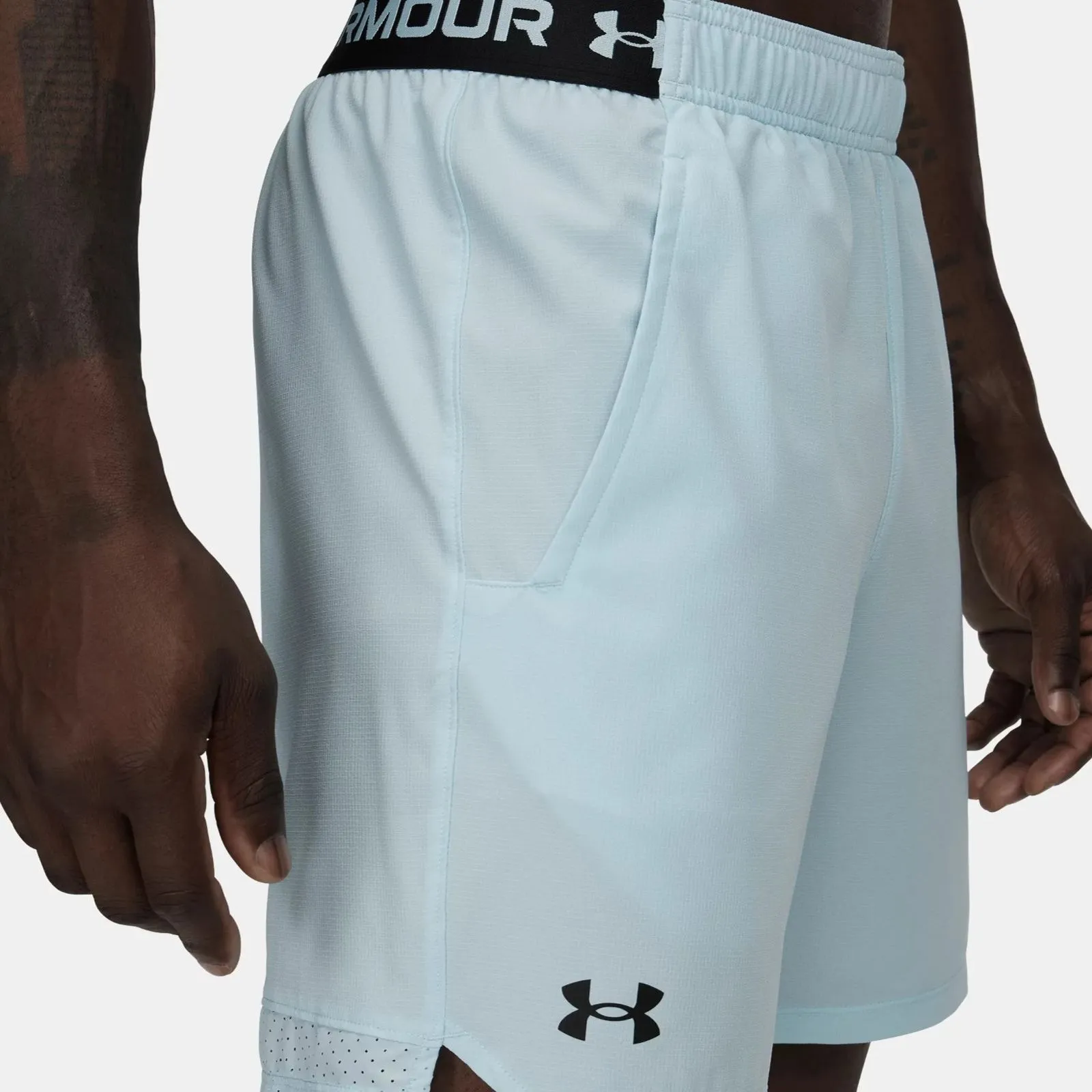 Sport Friendly Under Armour Vanish Mens 6" Fitted Woven Training Shorts