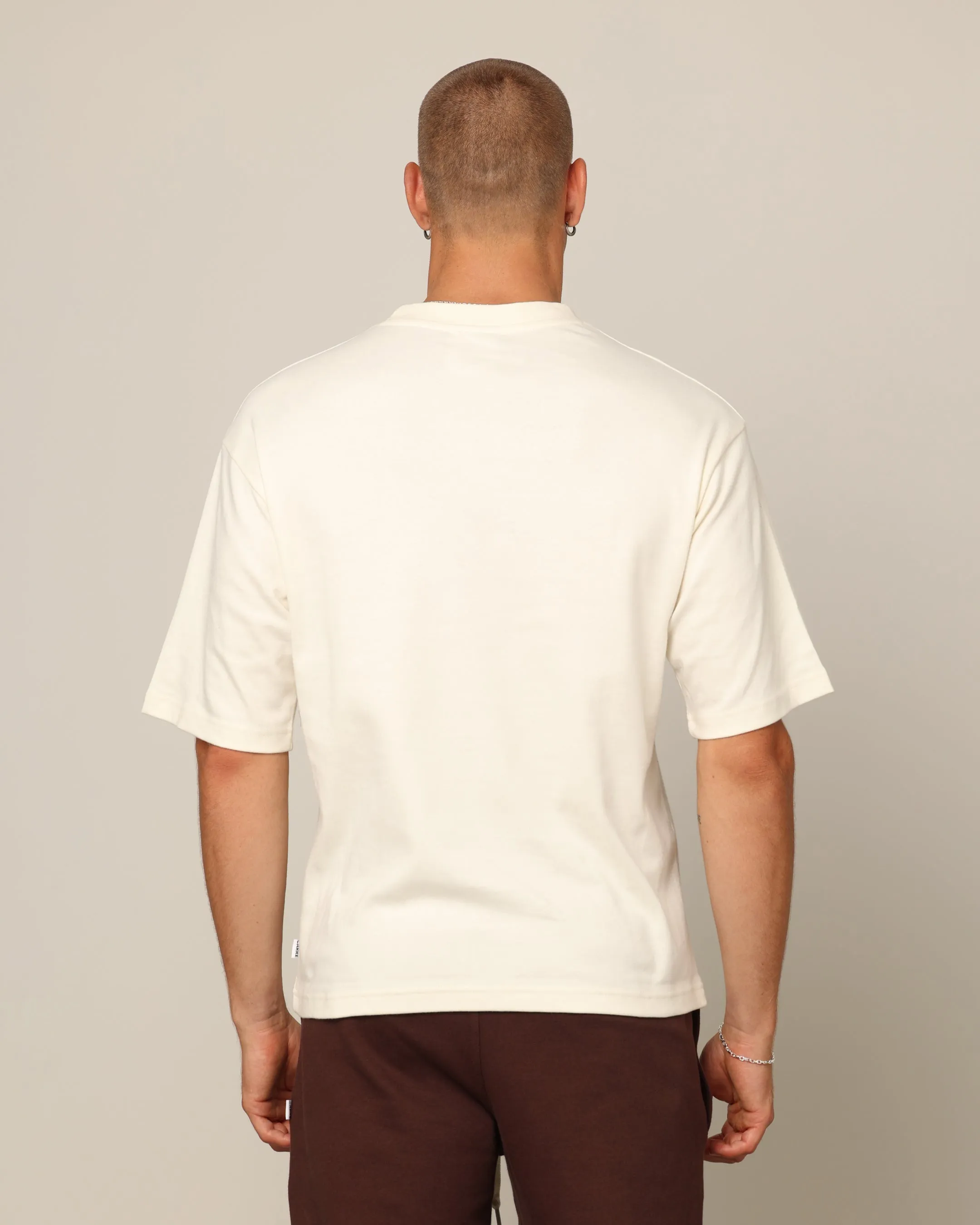 Chill Design Carr?? Blanc Boxy T-Shirt Off White