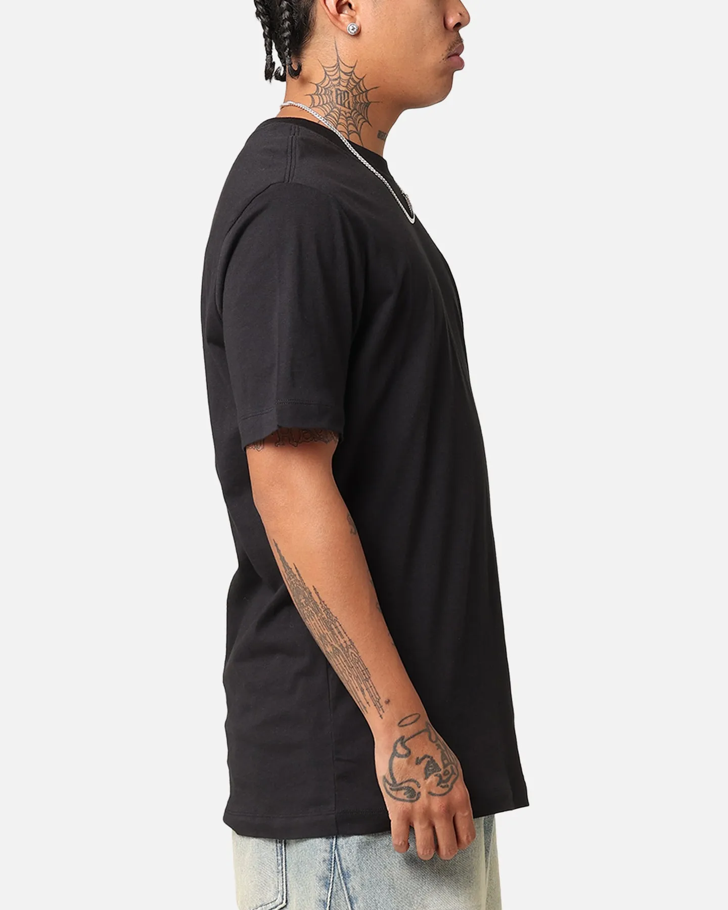 Classic Color Nike Sportswear Club T-Shirt Black/White
