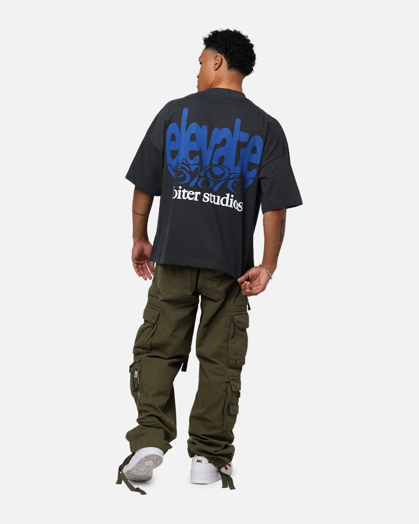 HeatResistantMaterial TemperatureRegulating Loiter Elevate Box T-Shirt Charcoal