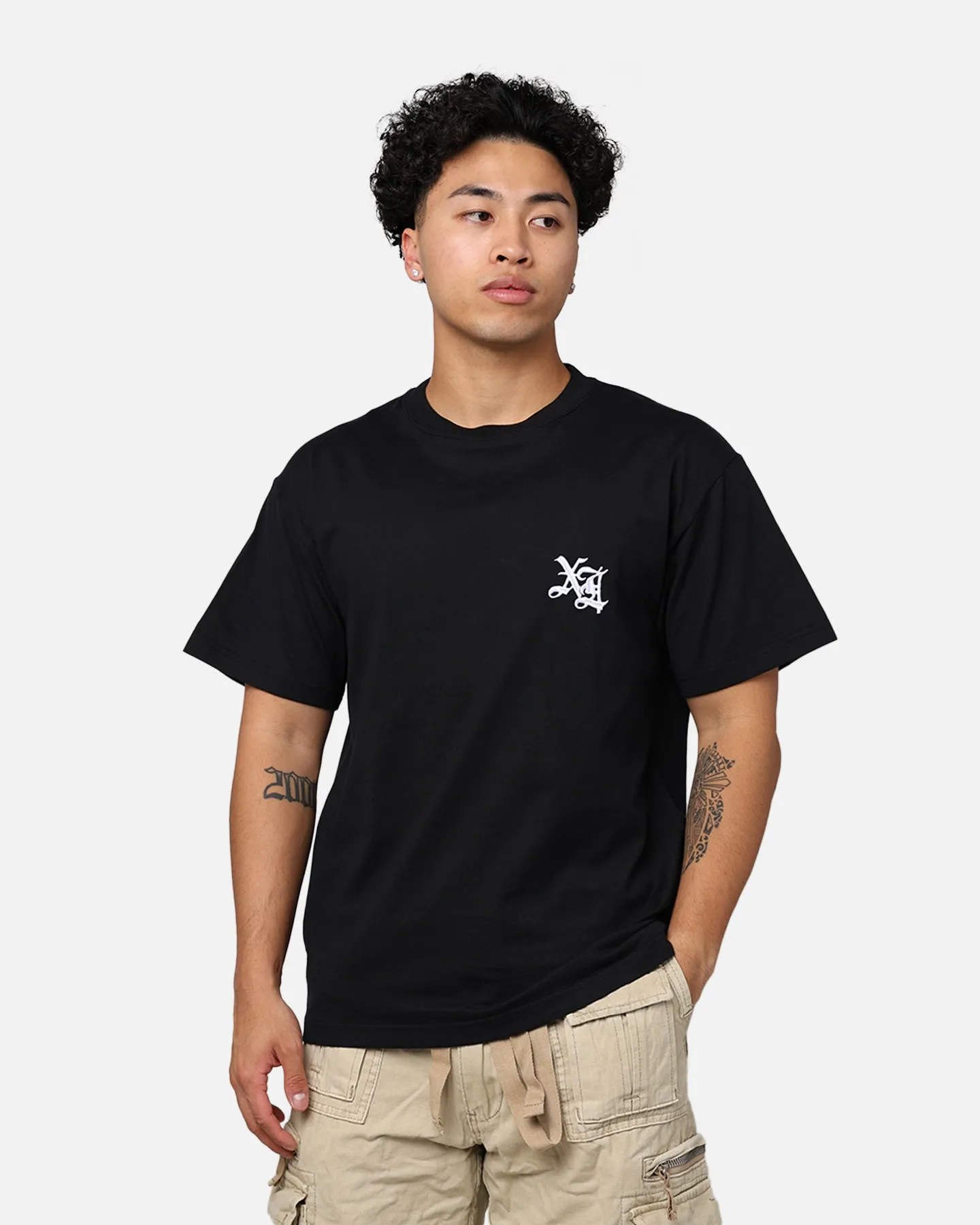 X-Large Old English T-Shirt Black Outdoor Comfort Style