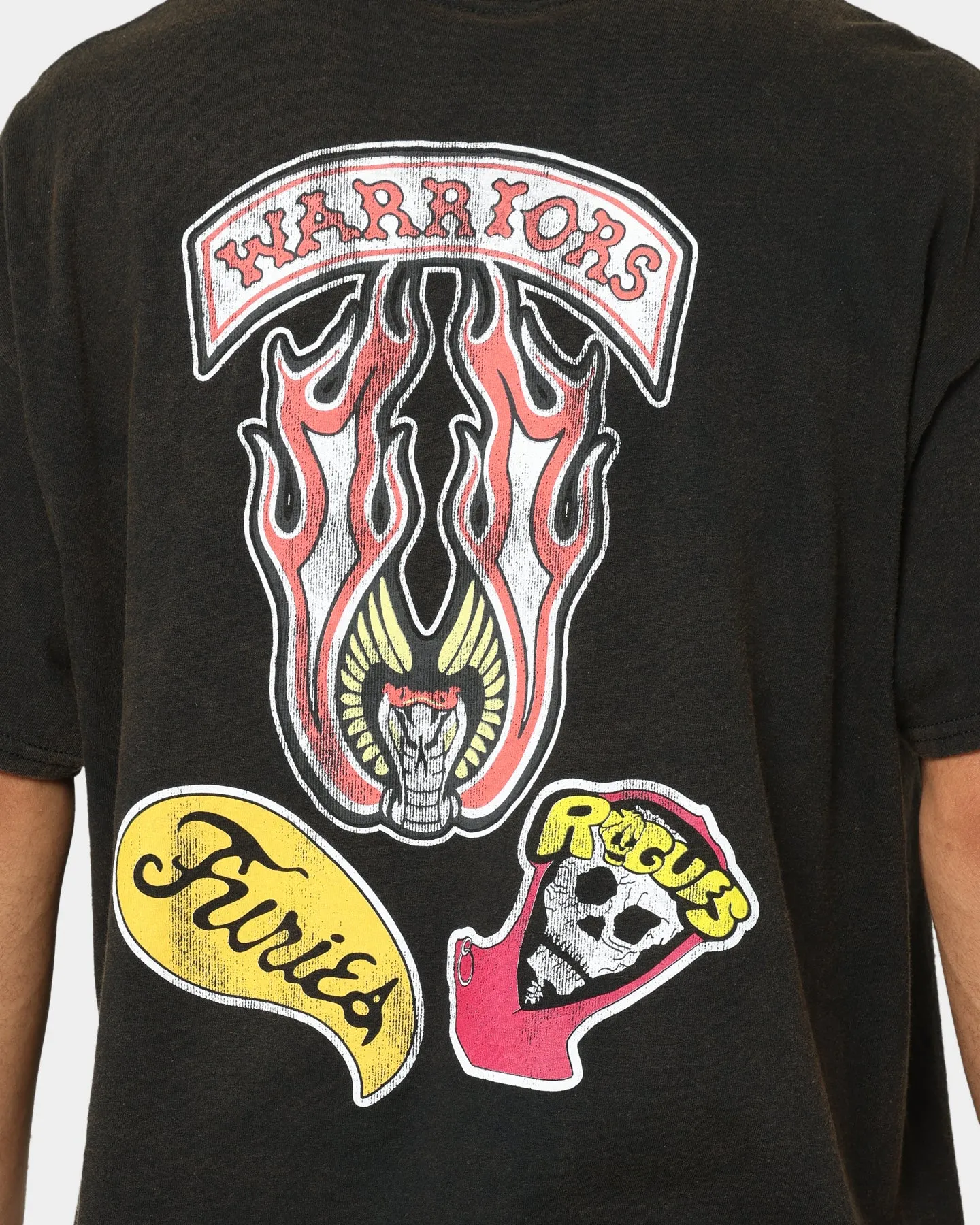 Recycled Polyester Smart Outfit American Thrift X The Warriors Gangs Vintage T-Shirt Black Wash