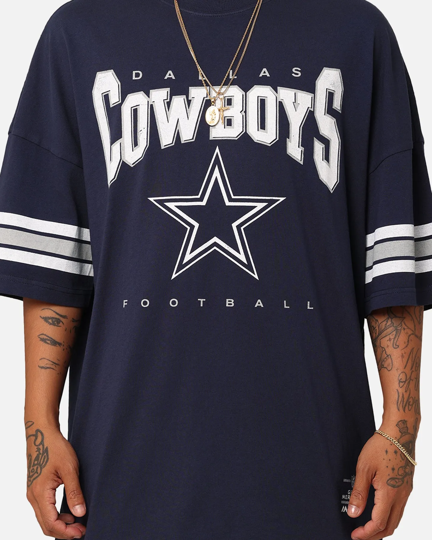 Majestic Athletic Dallas Cowboys Vintage Sport Striped Sleeve T-Shirt Navy Comfort Wearable Retro nostalgia