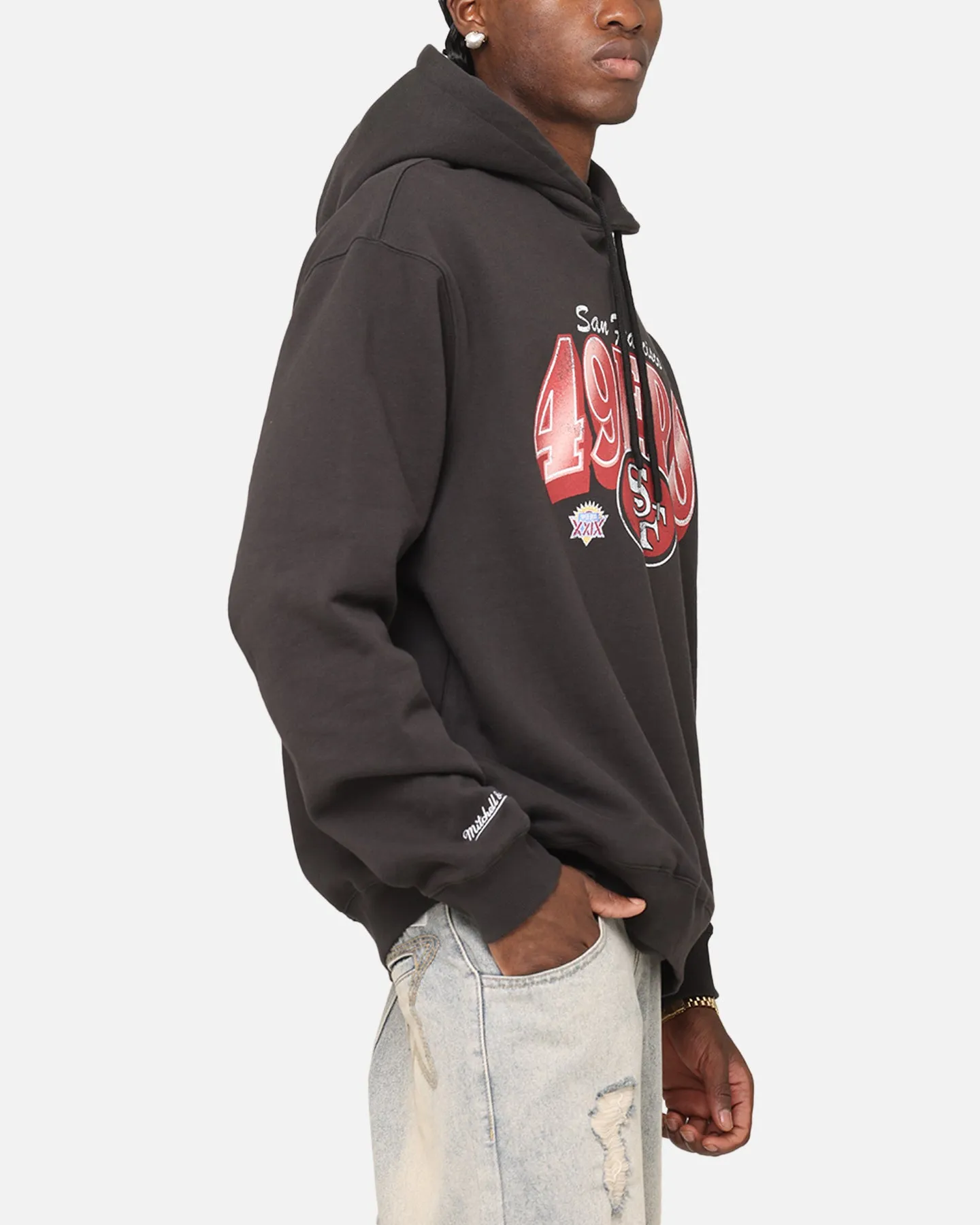 Mitchell & Ness San Francisco 49ers Arch Hoodie Faded Black Ergonomic Armholes
