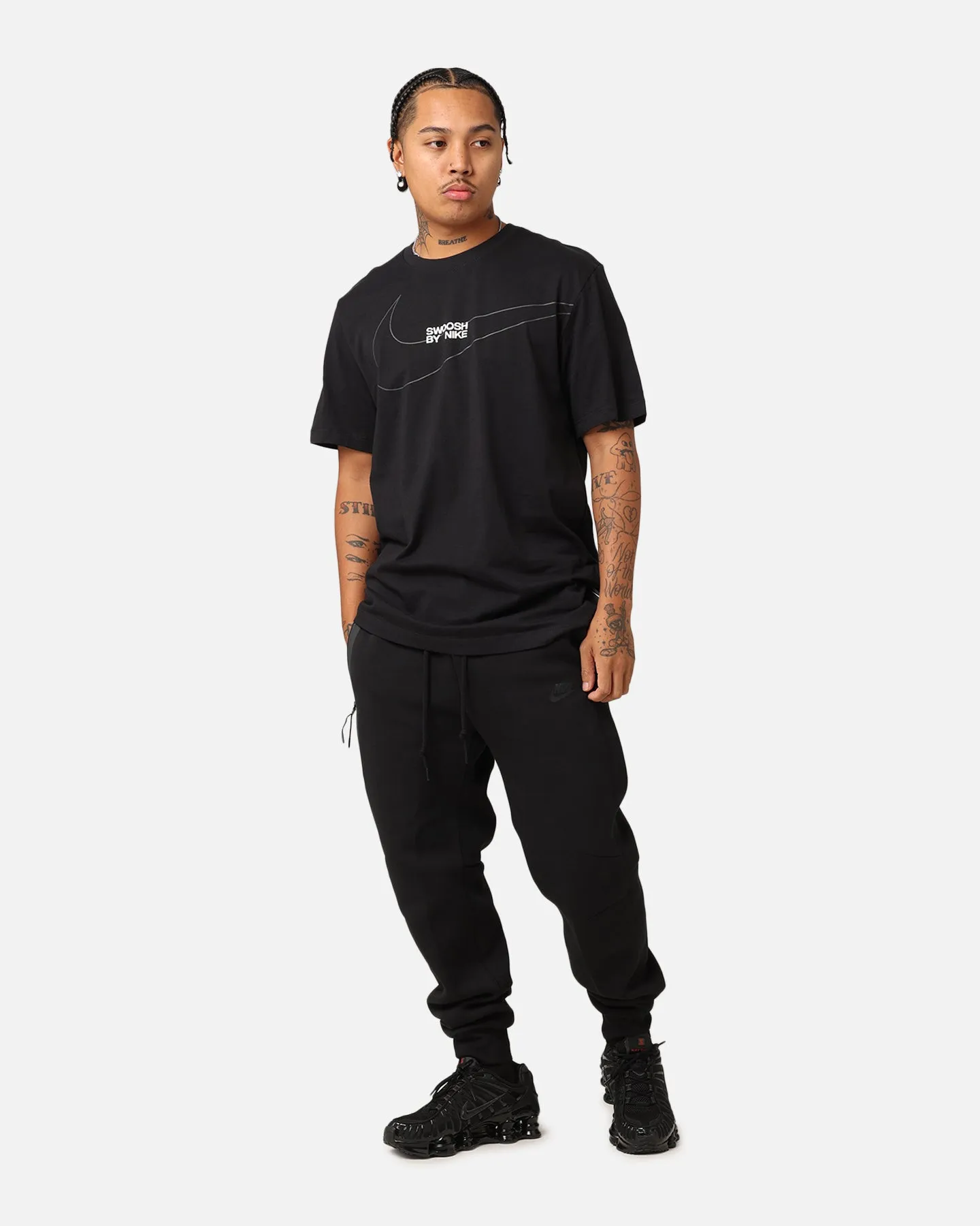 Stylish Fit Nike Sportswear Liberty Big Swoosh T-Shirt Black