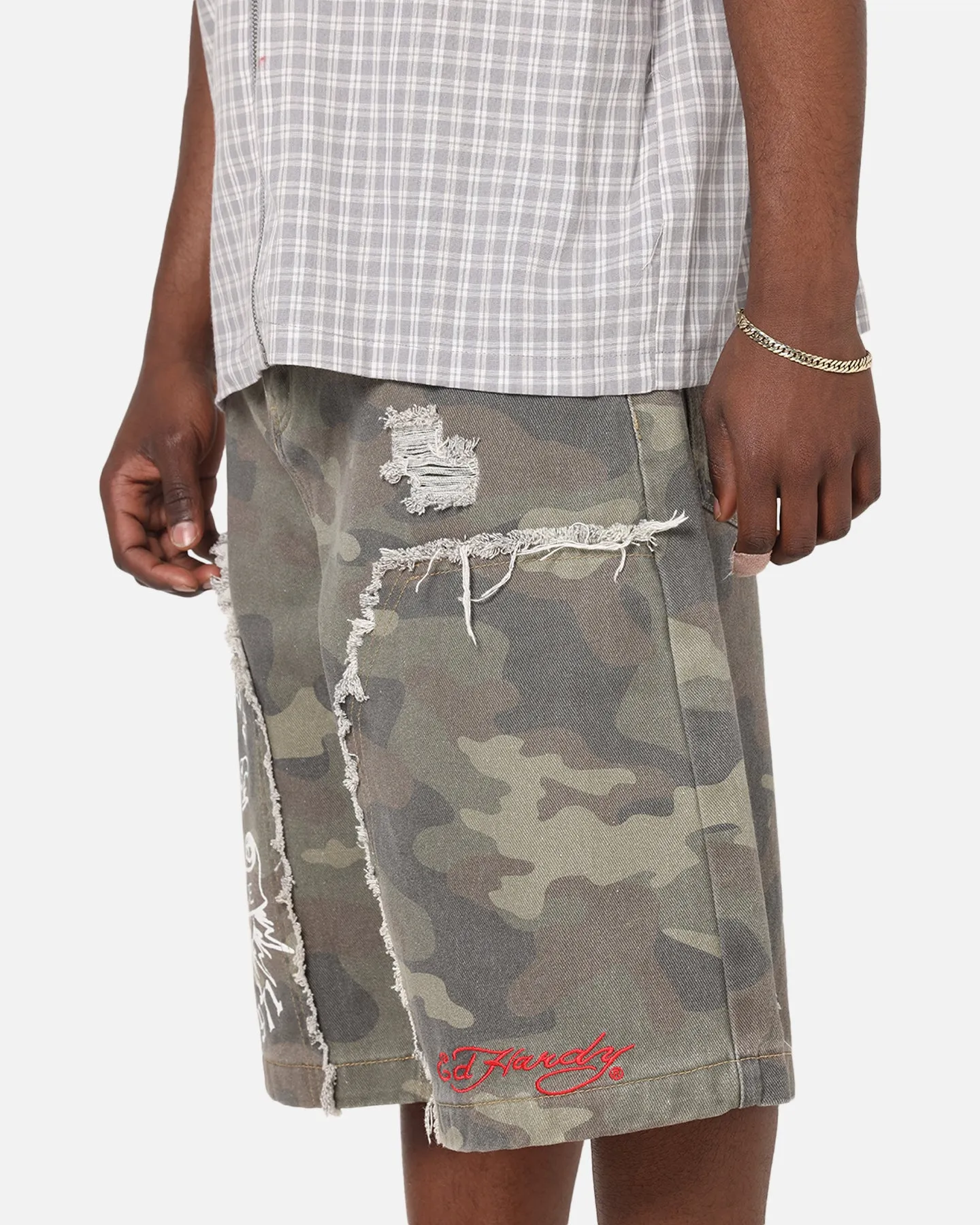 Wide-leg cut Outdoor Performance Ed Hardy Distress Camo Carpenter Jorts Camo