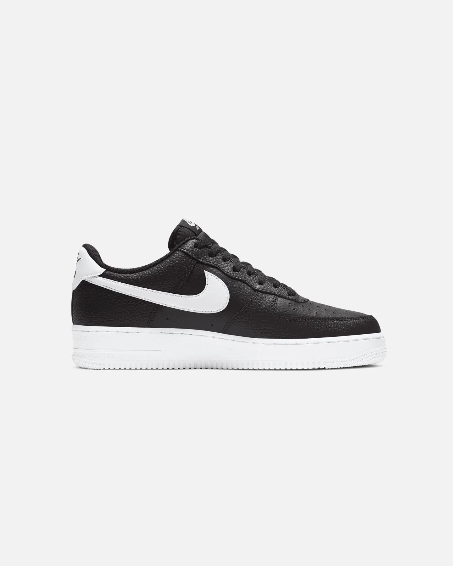 Nike Air Force 1 '07 Black/White Toe box