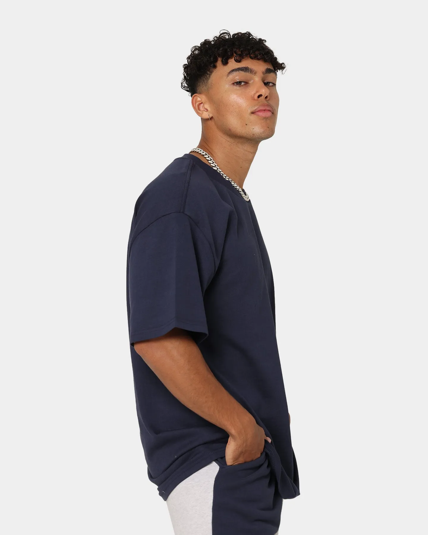 DropShoulderDesign City Outfit AS Colour Heavy T-Shirt Midnight Blue