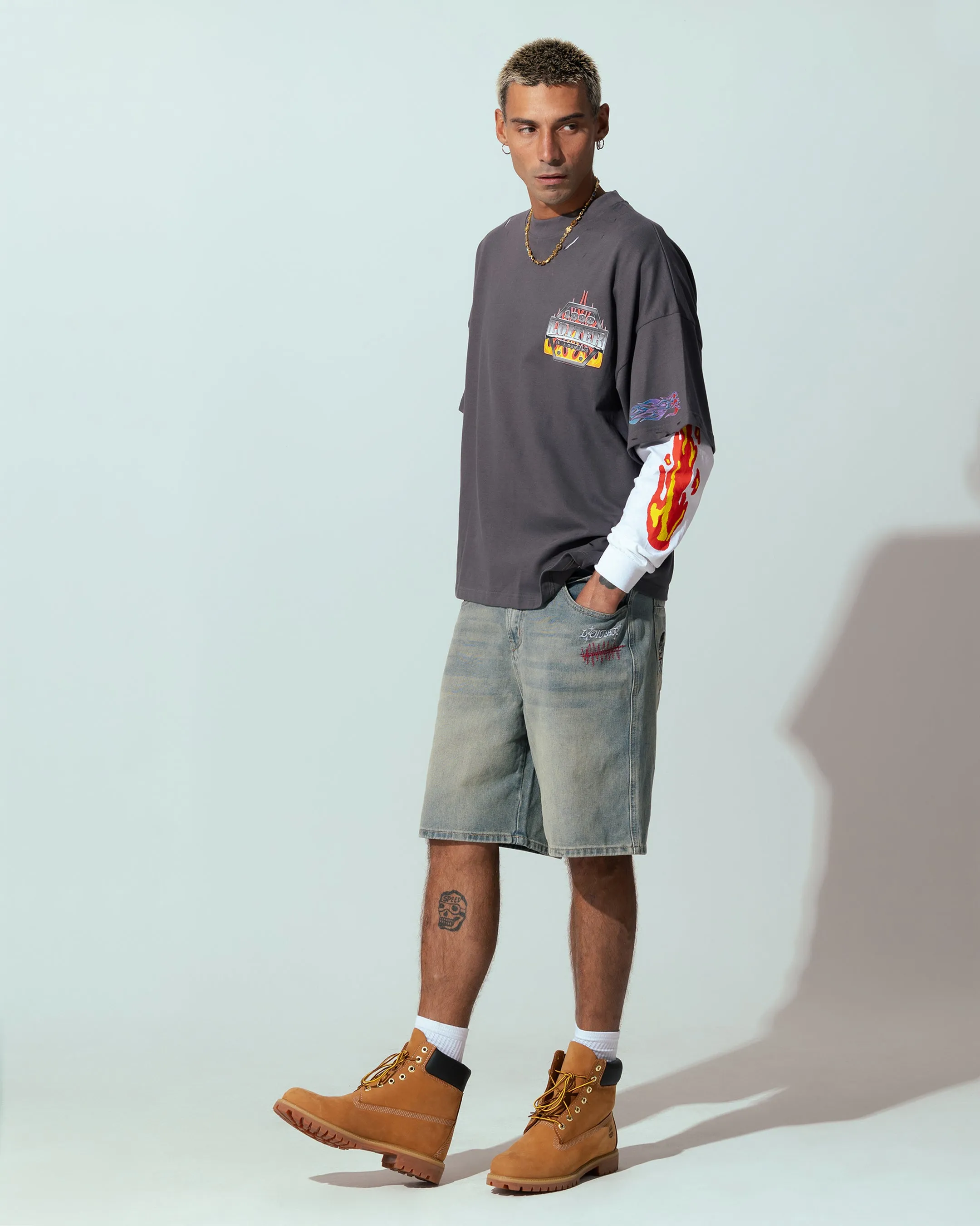 Sustainable Fibers Loiter Motor Box T-Shirt Charcoal