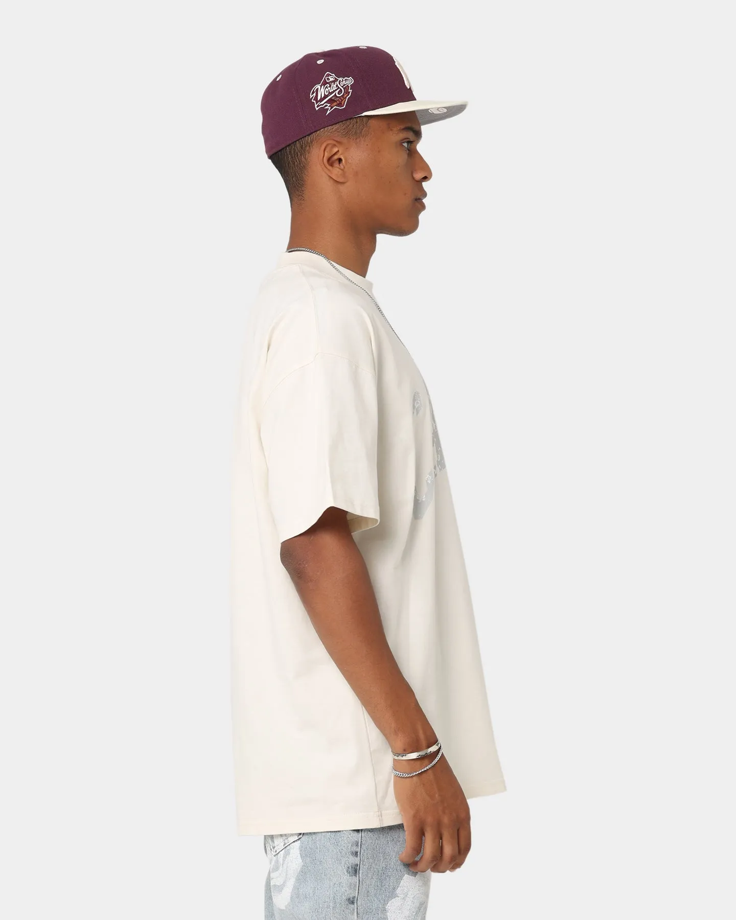 Trendy Comfort Wear Carr?? Arch Oversized T-Shirt Off White