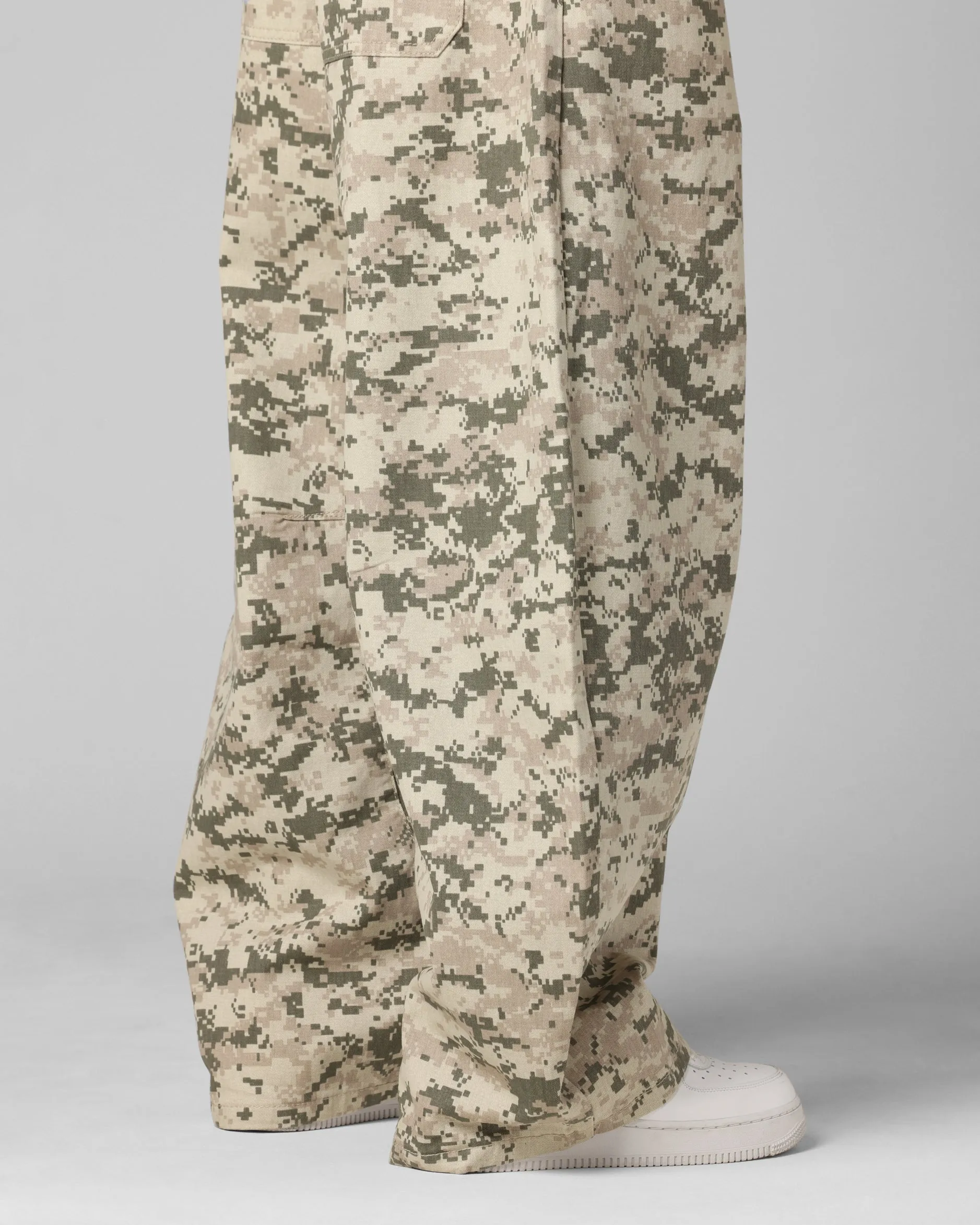Loiter F-16 Balloon Jeans Digi Camo Comfortable Design