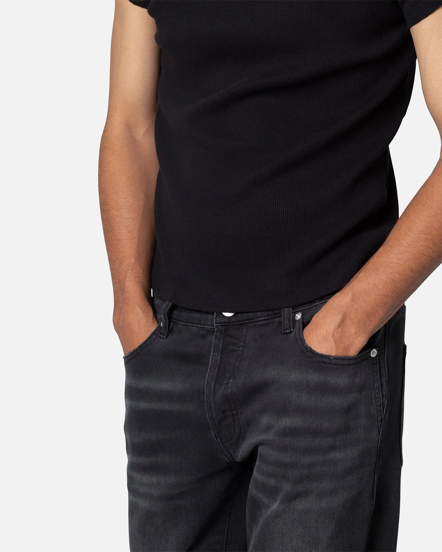 MNML Fitted Rib T-Shirt Black Low Profile Silhouette