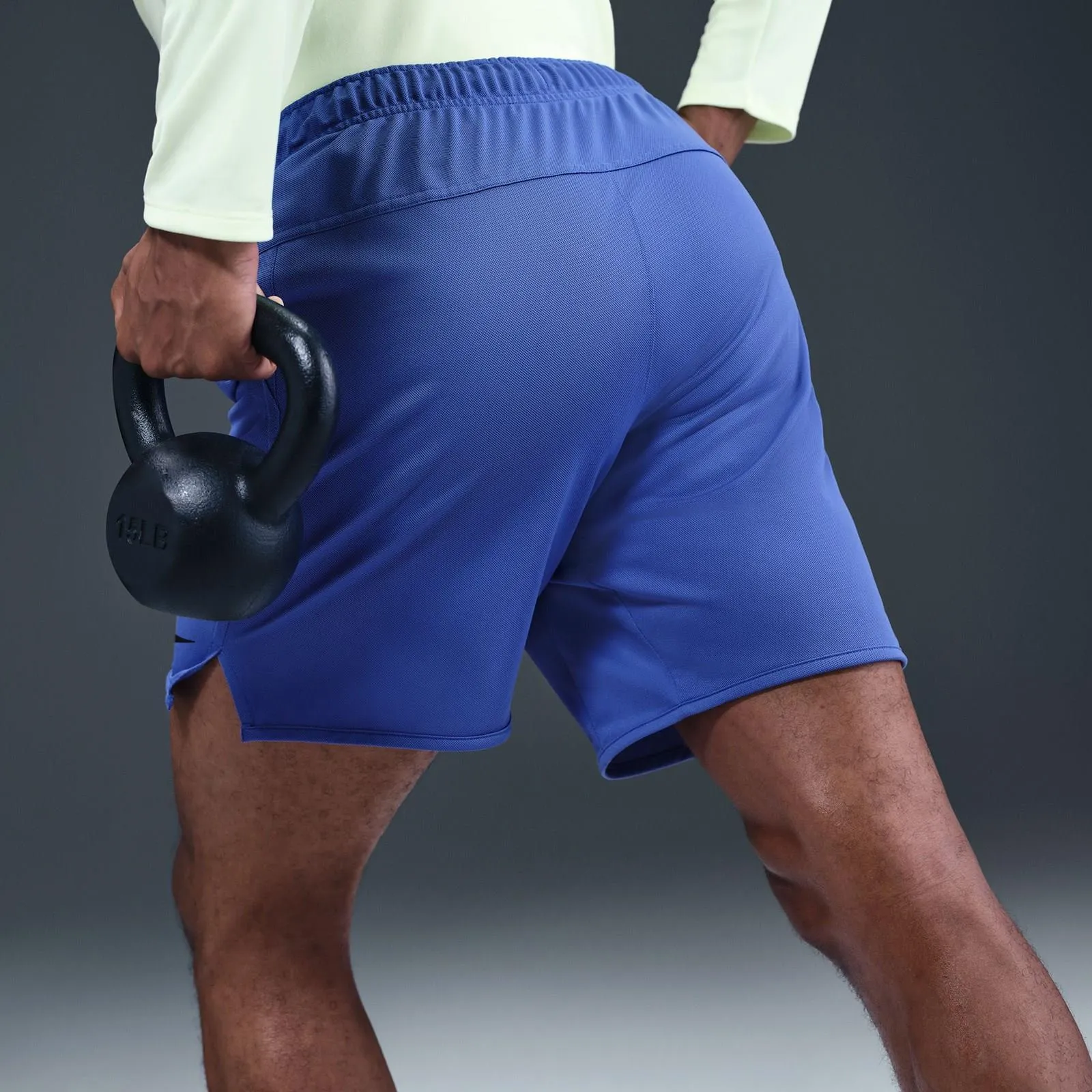 Nike Totality Mens Dri-FIT 7" Unlined Versatile Shorts Functional Design Sporty Style
