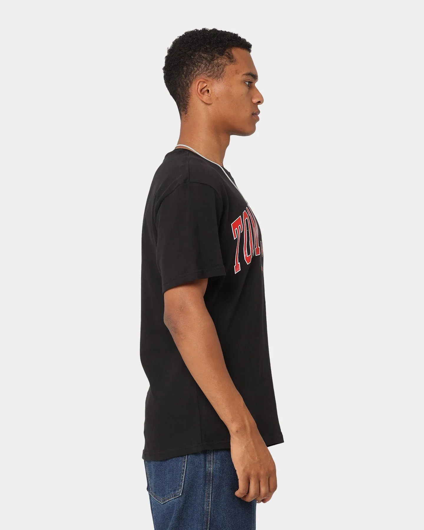 SkinFriendlyFibers Tommmy Jeans TJM Classic Collegiate T-Shirt Black