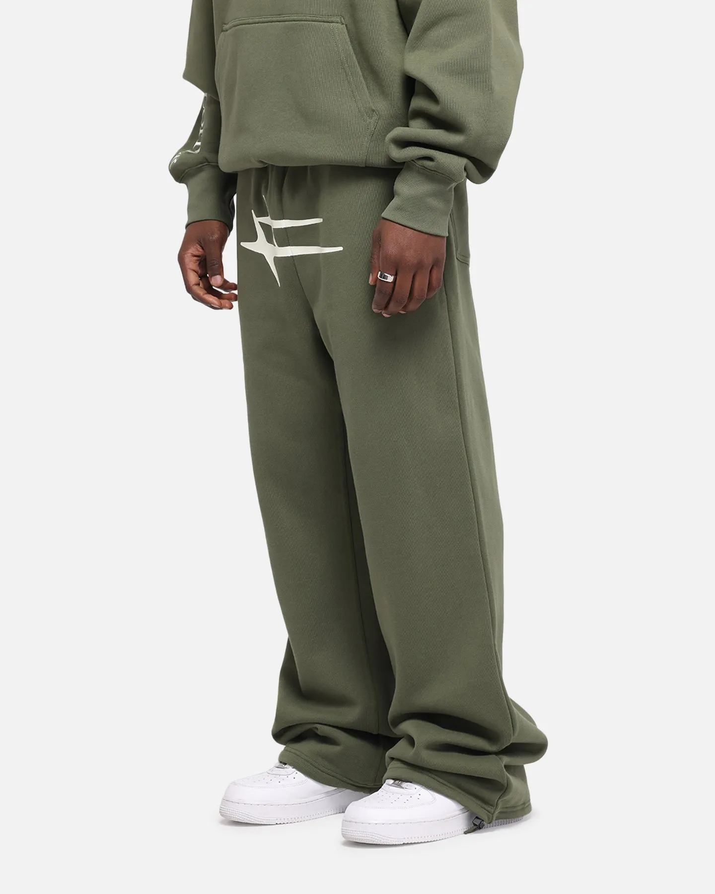 Stylish Layers Anti Snag Threading Loiter Hybrid Sweatpants Olive