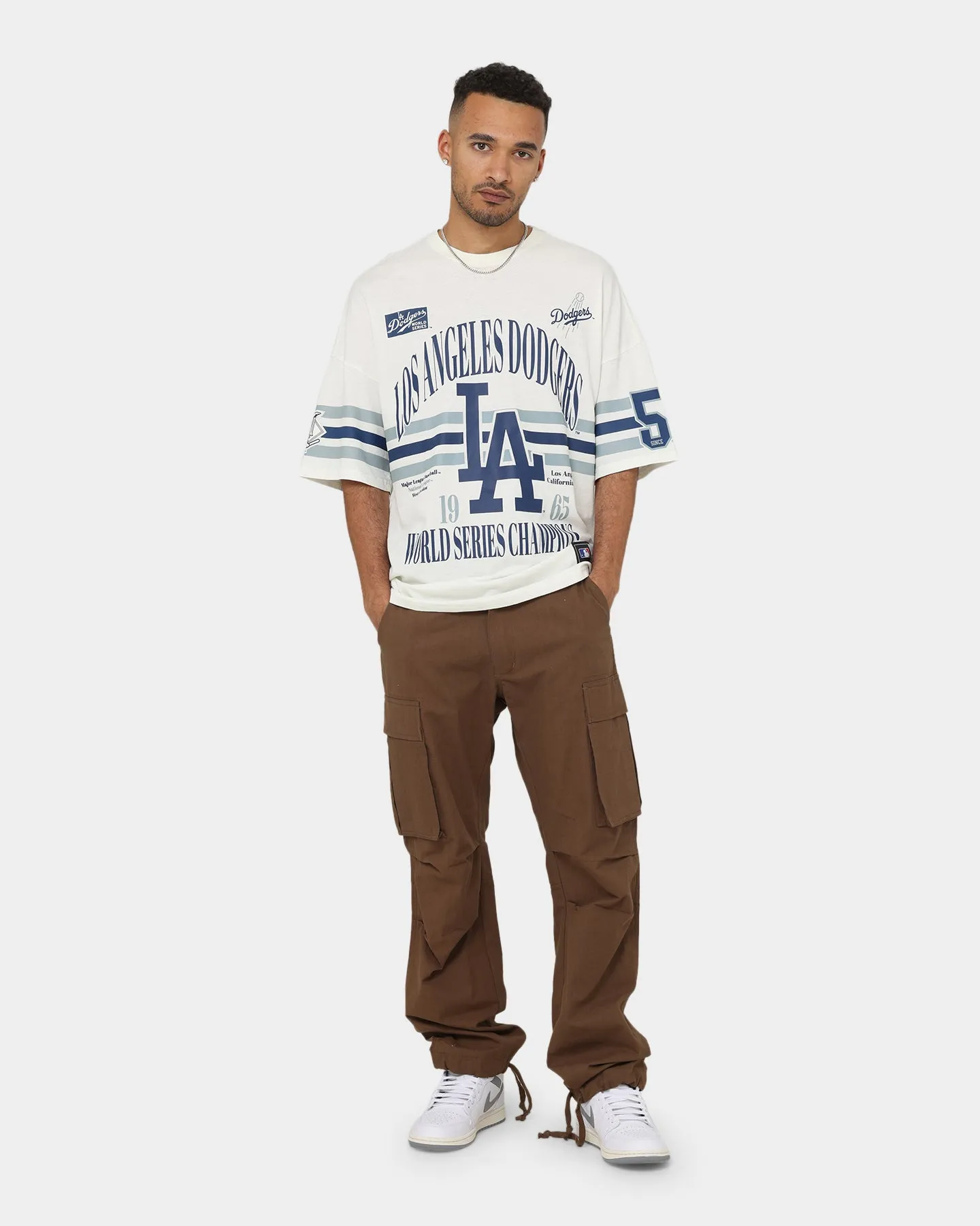 Majestic Athletics Los Angeles Dodgers Champion Arch Stripe Oversized T-Shirt Optic White AntiStaticFinish