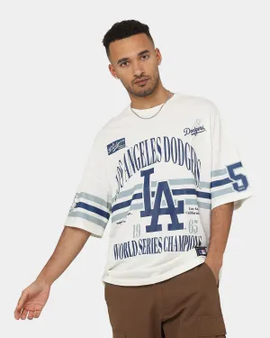 Majestic Athletics Los Angeles Dodgers Champion Arch Stripe Oversized T-Shirt Optic White Fashionable Layer Minimalist Stitching