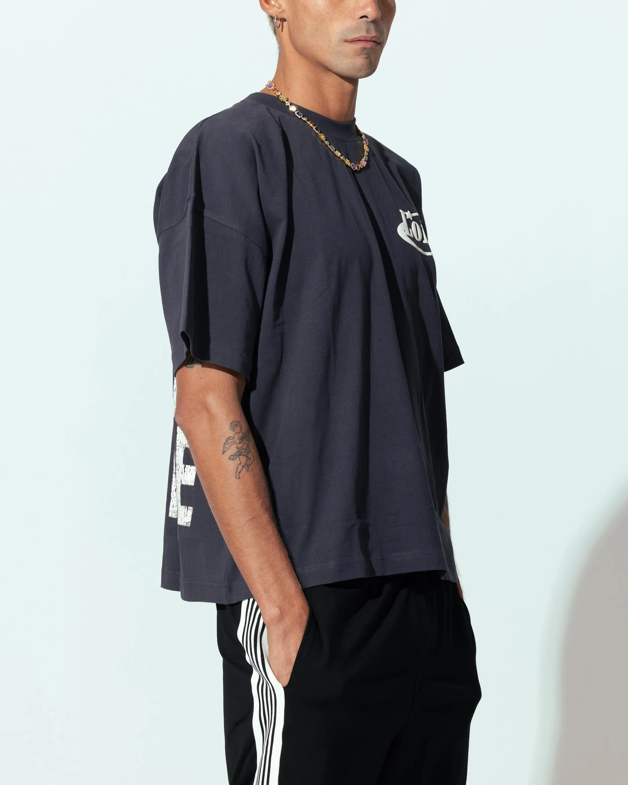 Casual Must-Have Loiter Repressed Box T-Shirt Charcoal