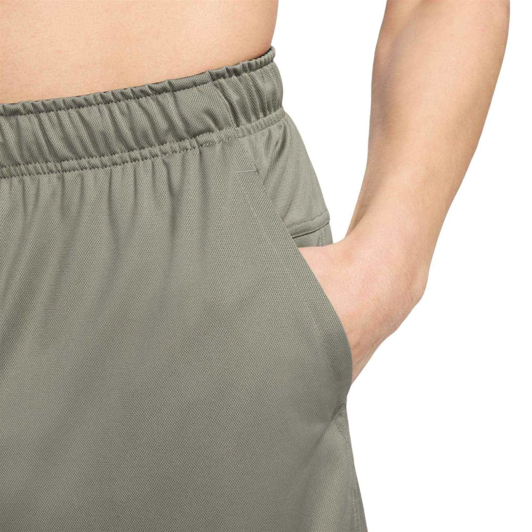 Quick Style Nike Totality Mens Dri-FIT 7" Unlined Versatile Shorts