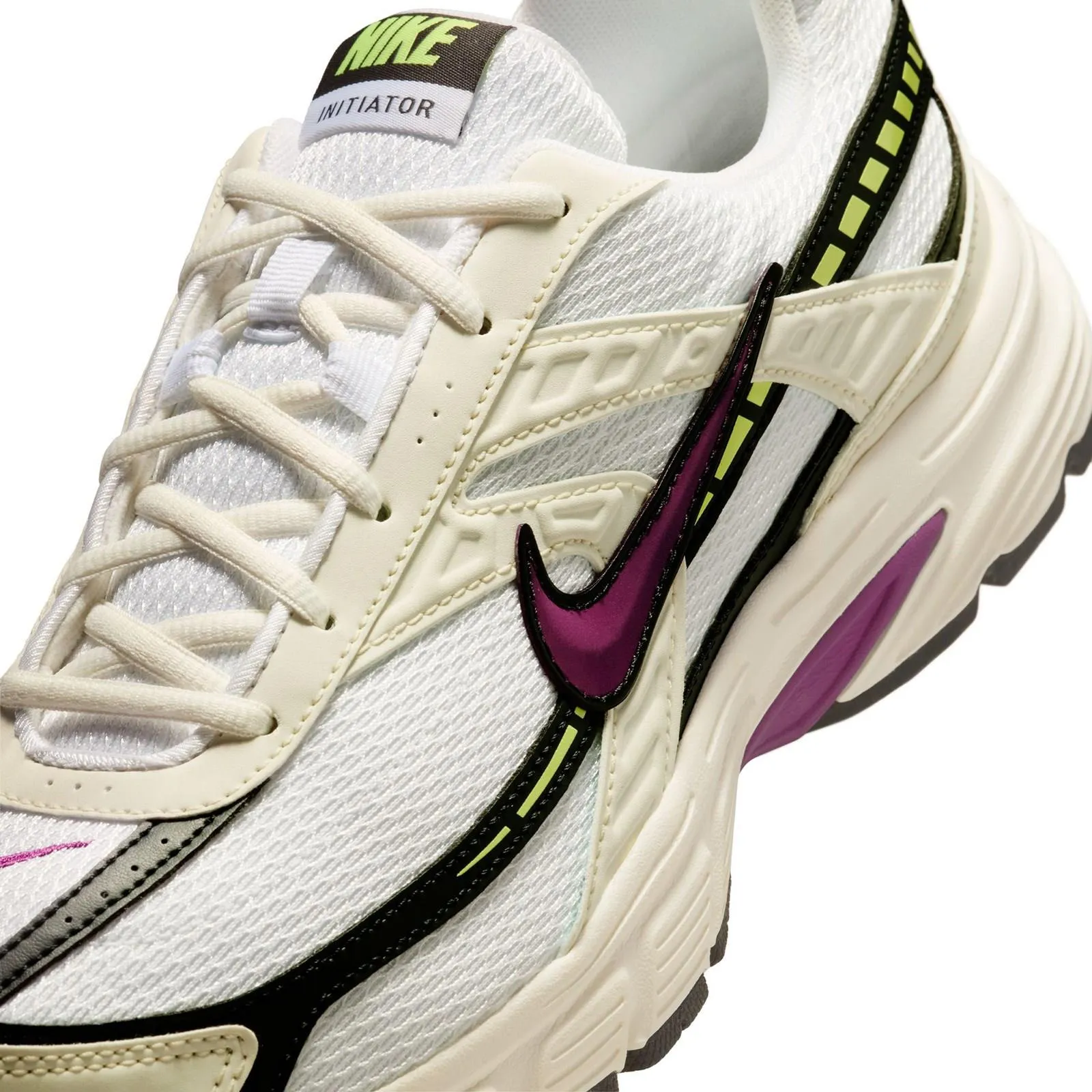 Nike Initiator Mens Shoes Week Easy