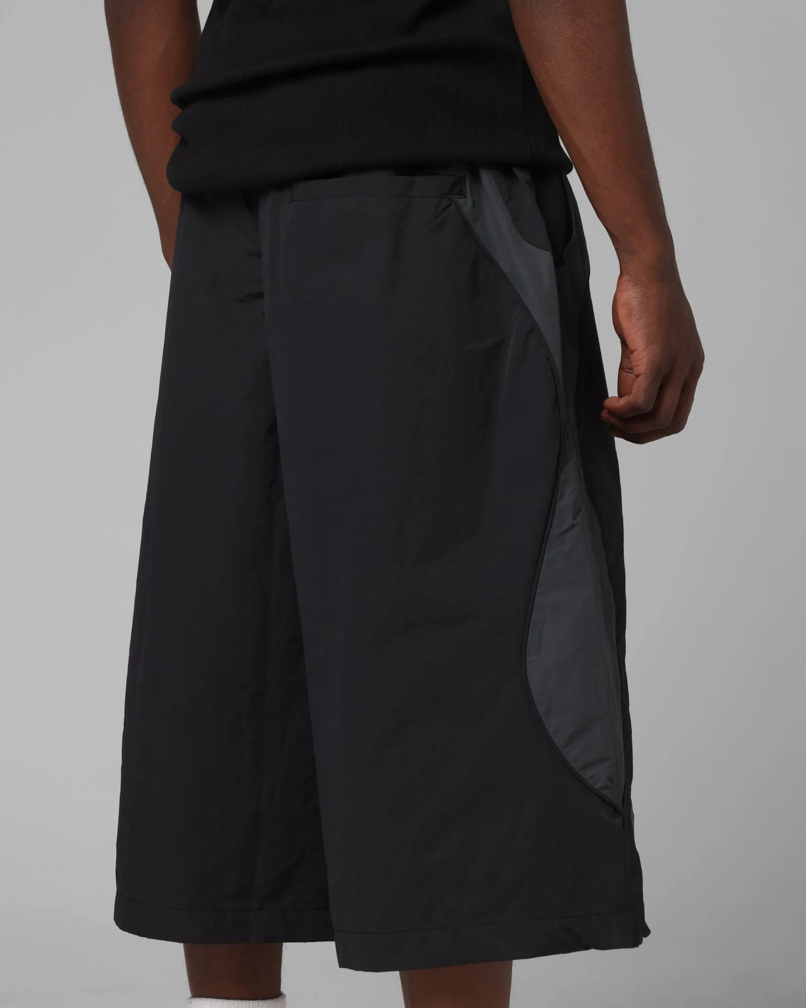 Comfy Wardrobe Loiter Club Classic Track Shorts Black