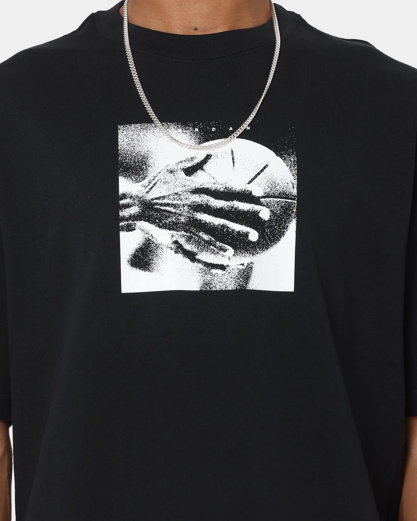 warm weather Jordan Essential Statement 85 T-Shirt Black/White