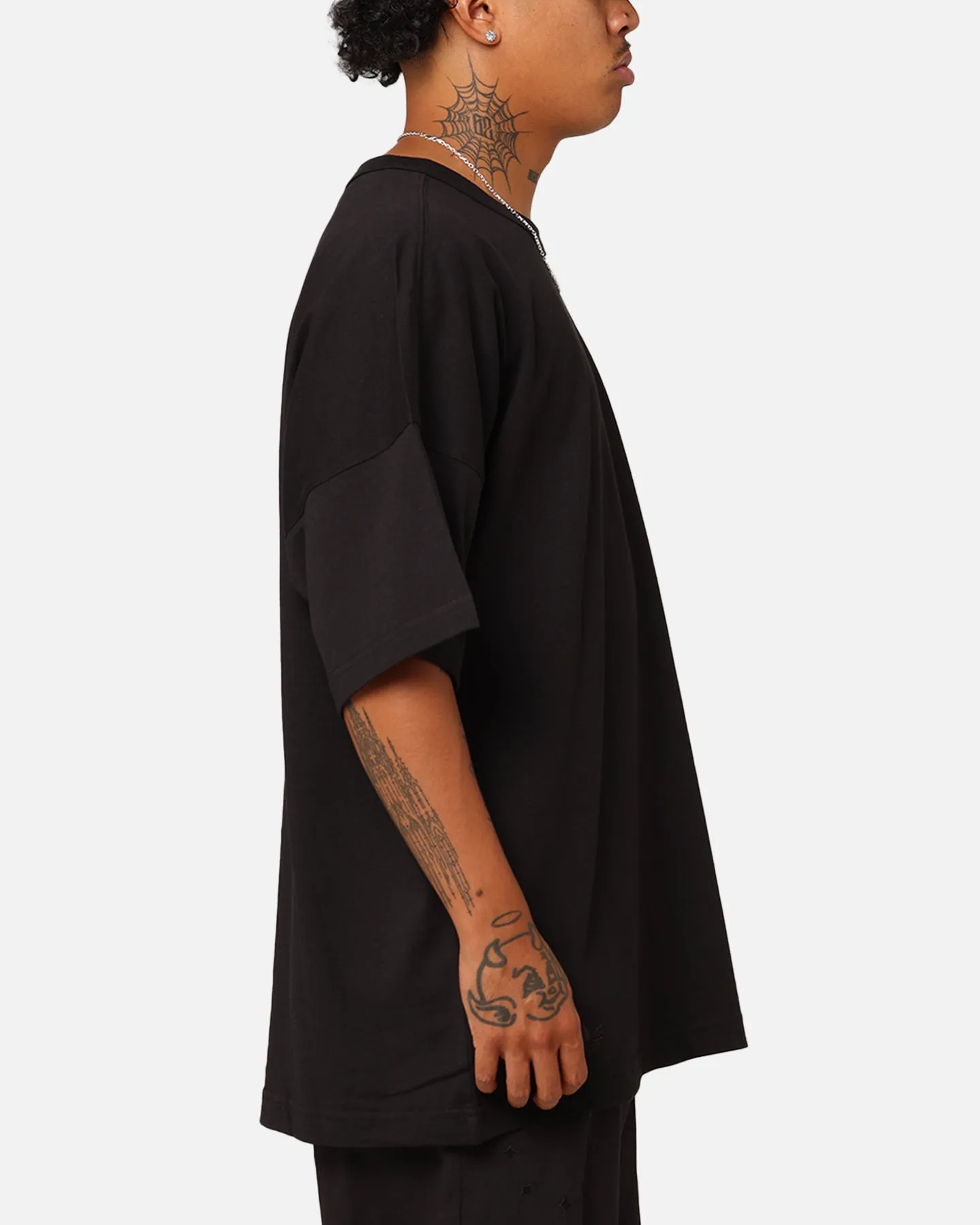 Adidas Street Neuclassic T-Shirt Black Cozy Feeling