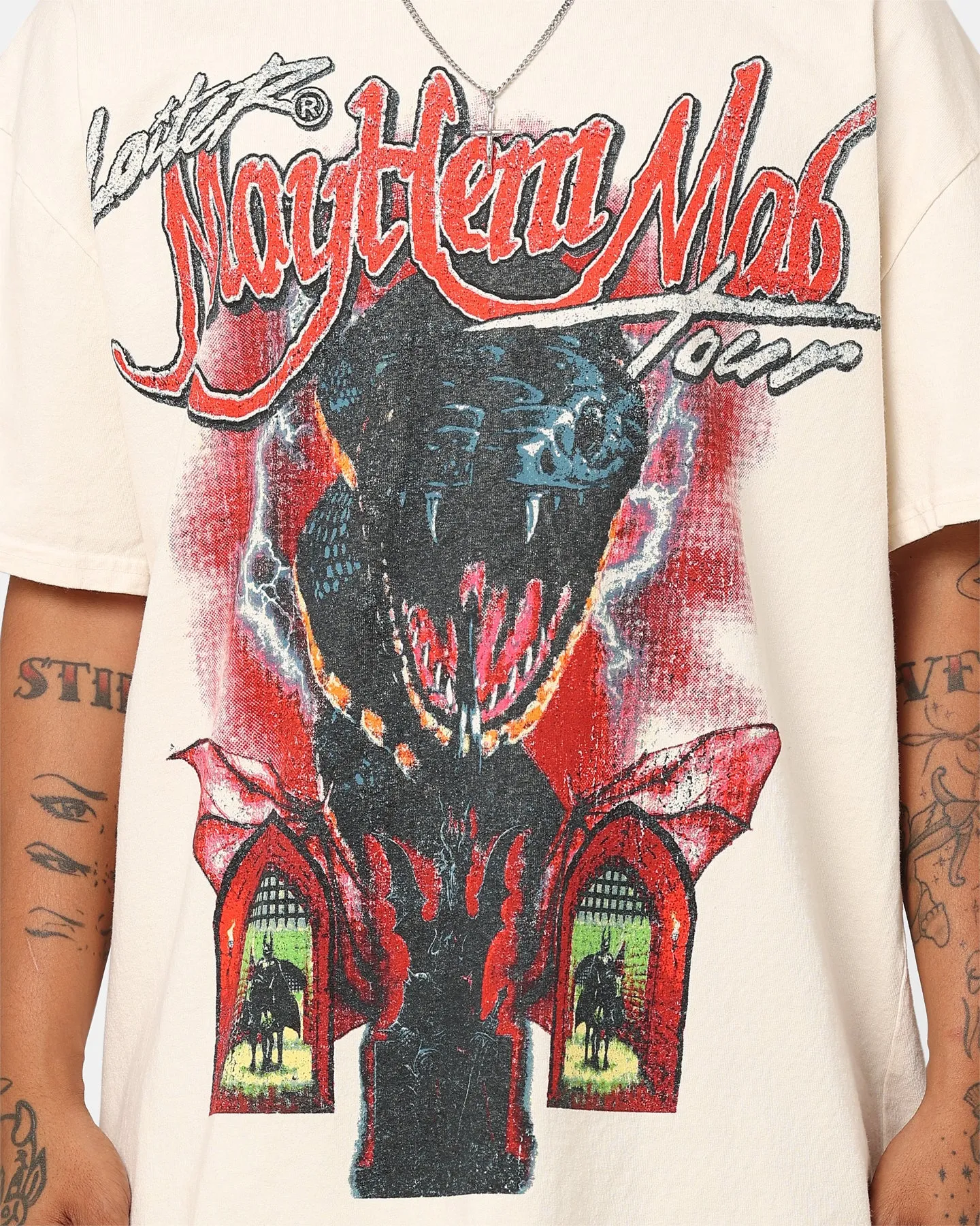 Loiter Mayhem Mob Vintage T-Shirt Off White Trendy Piece