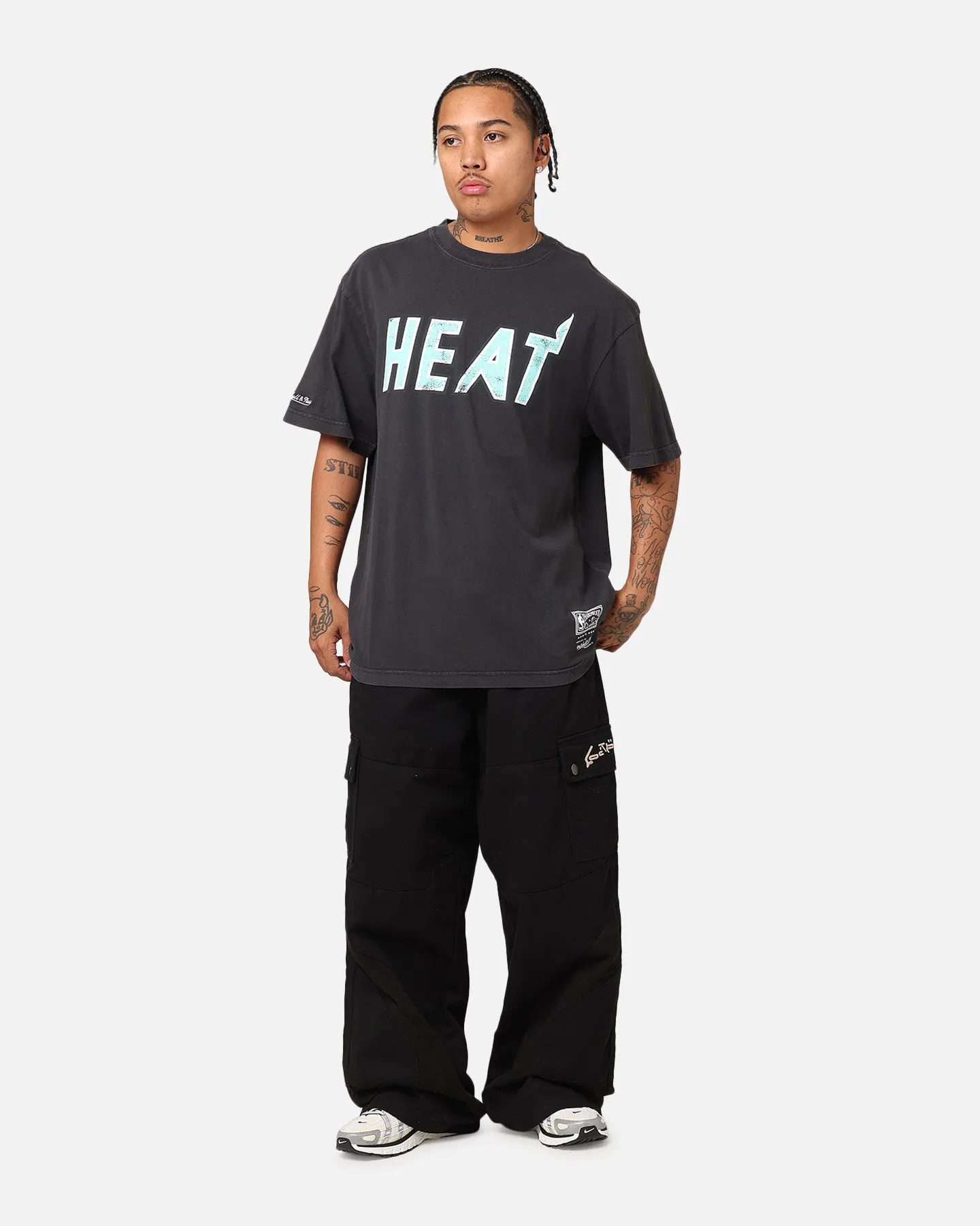 Premium Cotton Mitchell & Ness Miami Heat Ice Blue Logo T-Shirt Faded Black