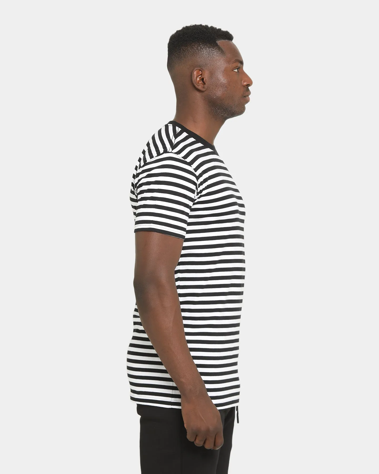 Light and Fresh Comfy Design Well Made Standard Issue T-Shirt V2 Black/White