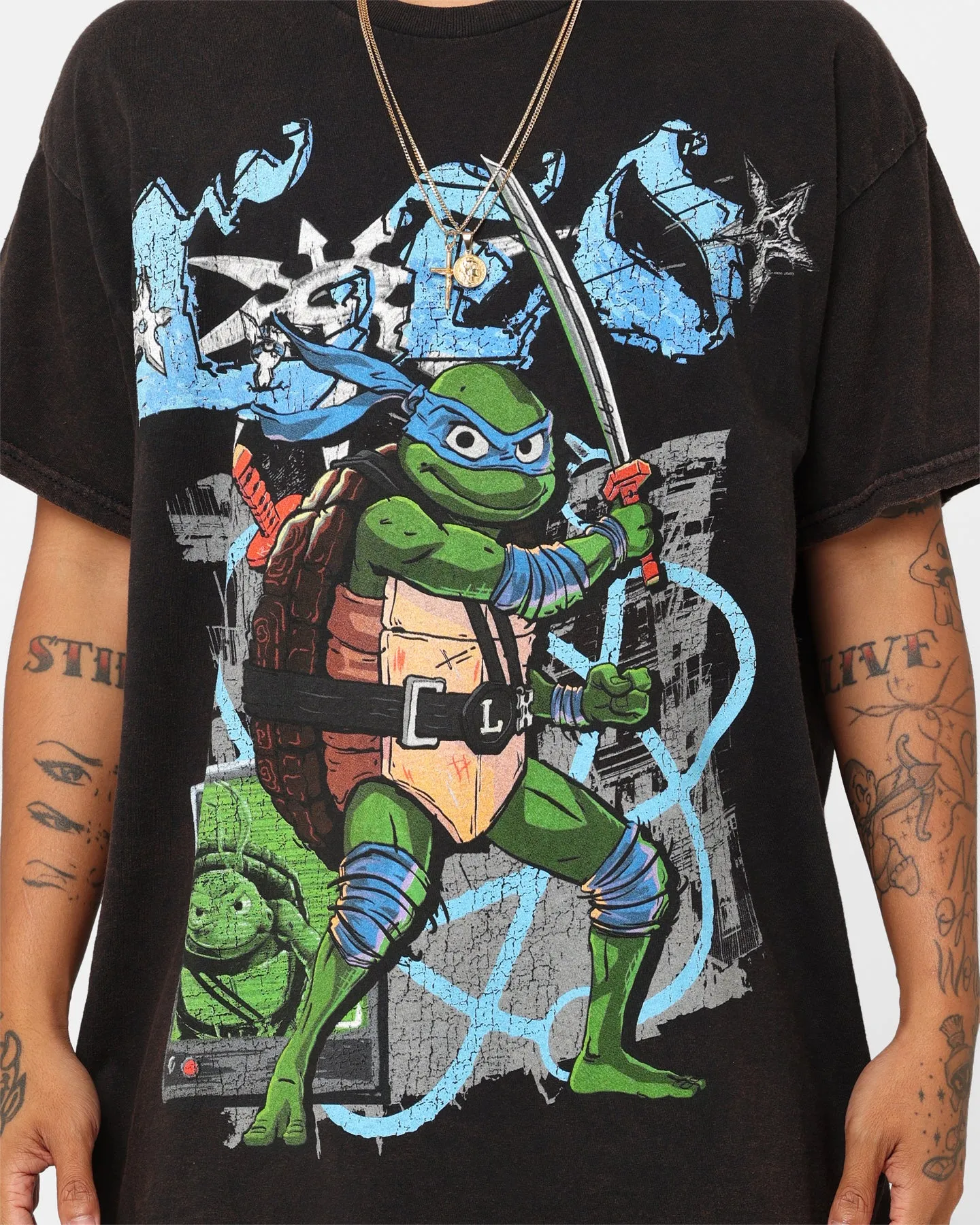 Goat Crew X Teenage Mutant Ninja Turtles Leonardo Vintage T-Shirt Black Wash Effortless Comfort Wear