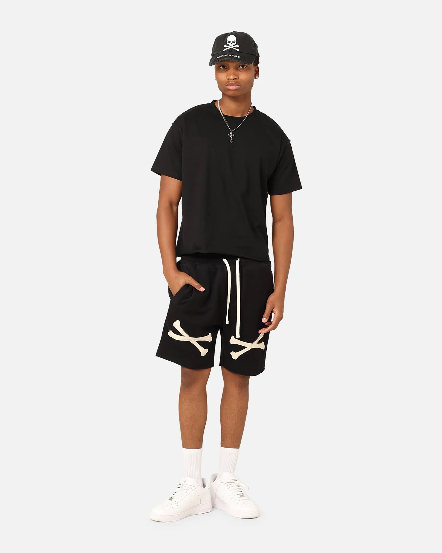 Saint Morta Lafayette Cropped T-Shirt Black LongLastingColor