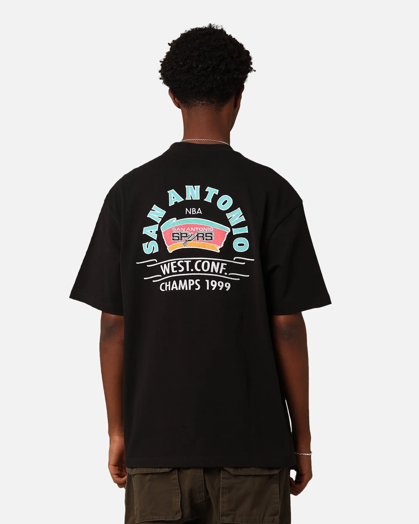 Mitchell & Ness San Antonio Spurs Arch T-Shirt Faded Black Active Comfort Wear Retro nostalgia