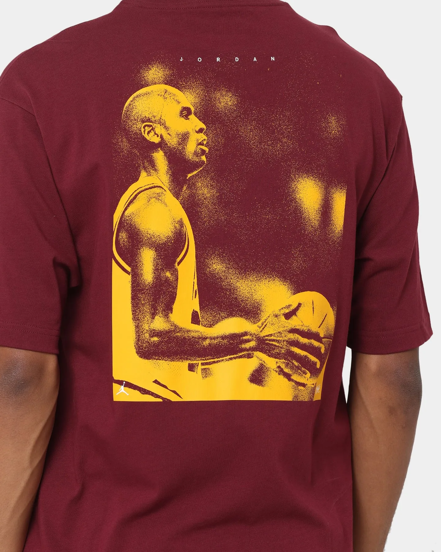 Jordan Essential Statement 85 T-Shirt Cherrywood Red Modern Outfit