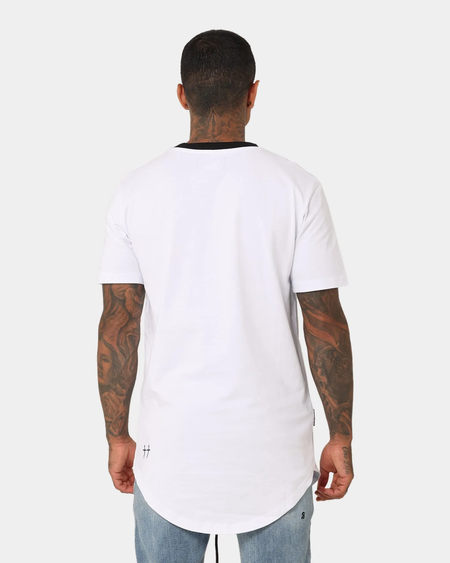 All-Season Comfort Wear Double Stitched Seams Saint Morta Sparta T-Shirt White/Black