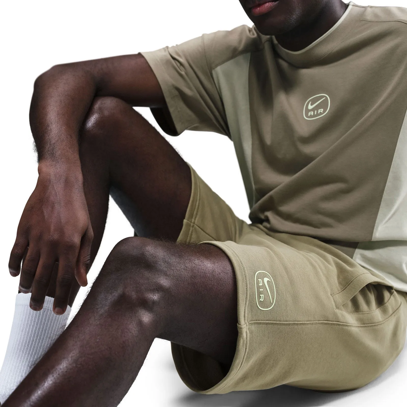 Nike Air Mens French Terry Shorts Moisture Wicking Fabric Chill Mood