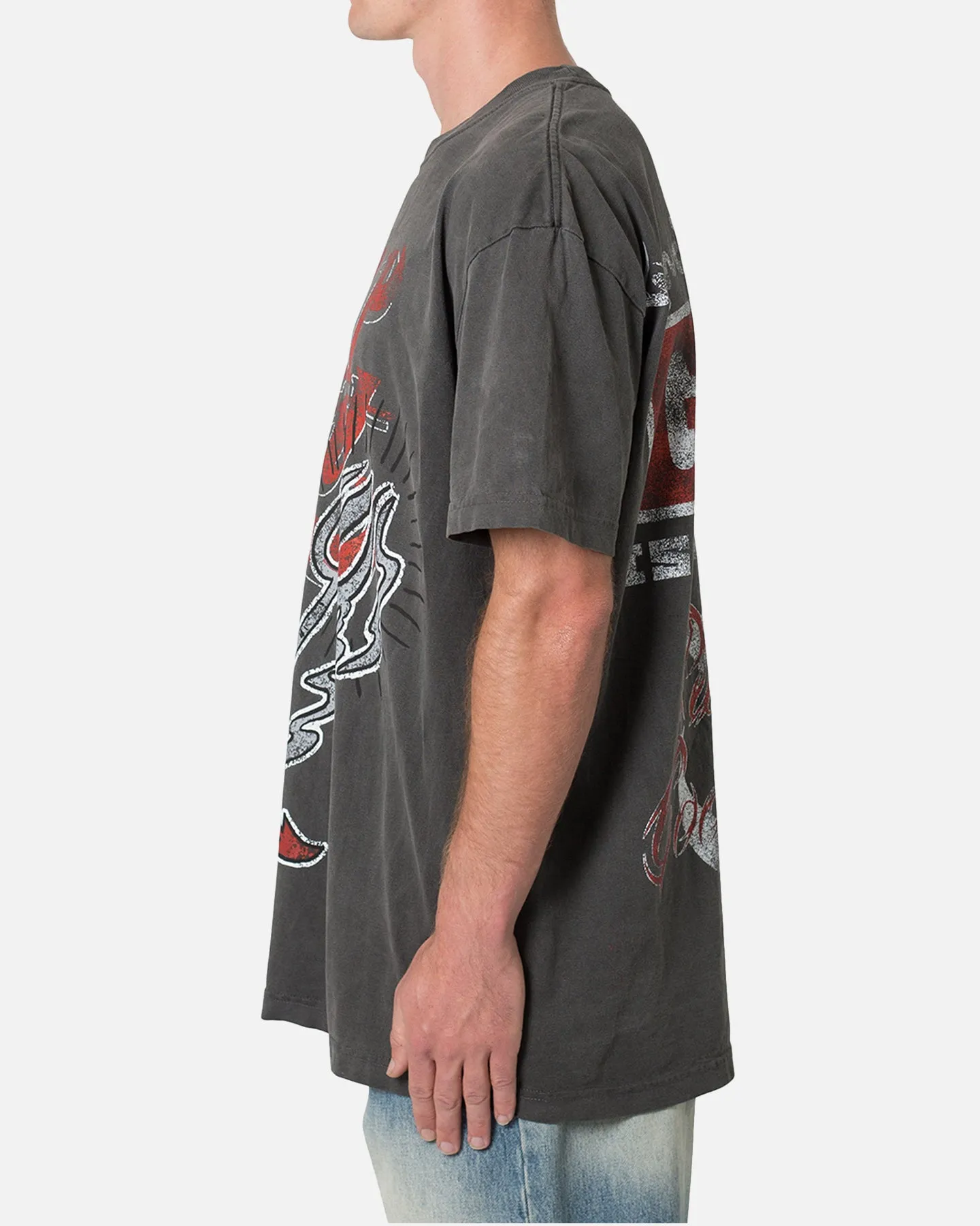 MNML Hell Bent T-Shirt Washed Black Chic Cut