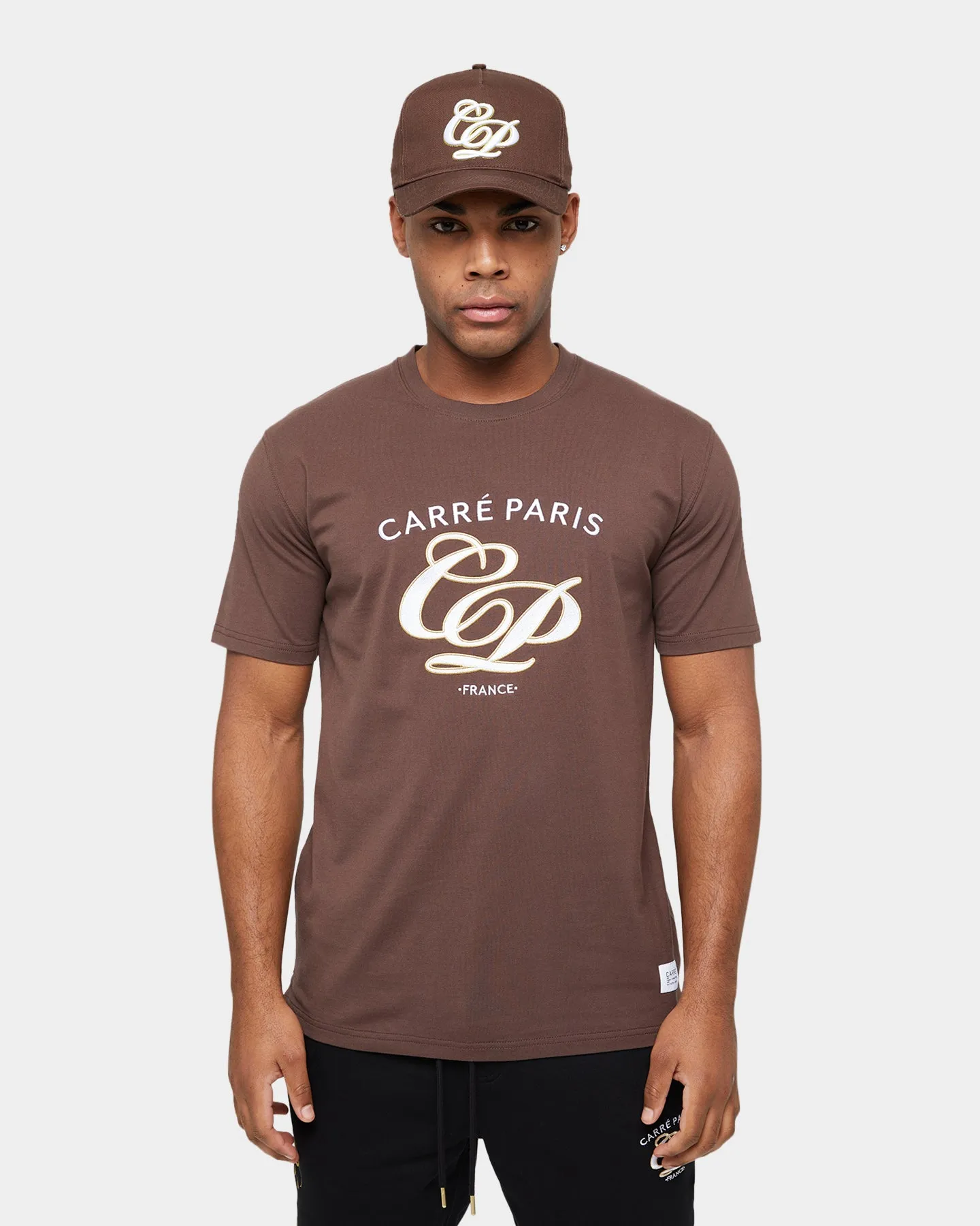 Carre Revolutionnaires Classic Short Sleeve T-Shirt Dark Brown Effortless Comfort