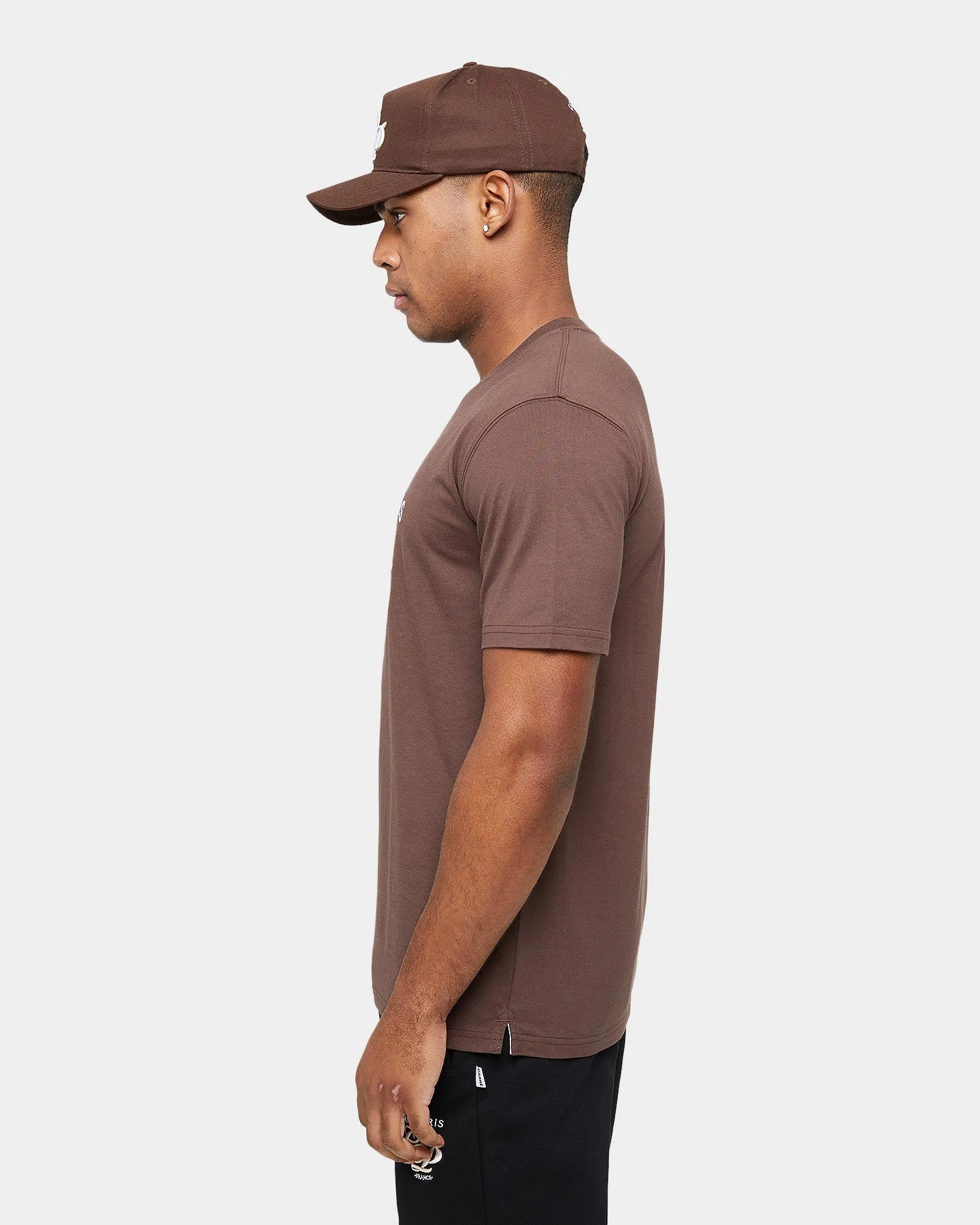 Retro nostalgia Carre Revolutionnaires Classic Short Sleeve T-Shirt Dark Brown